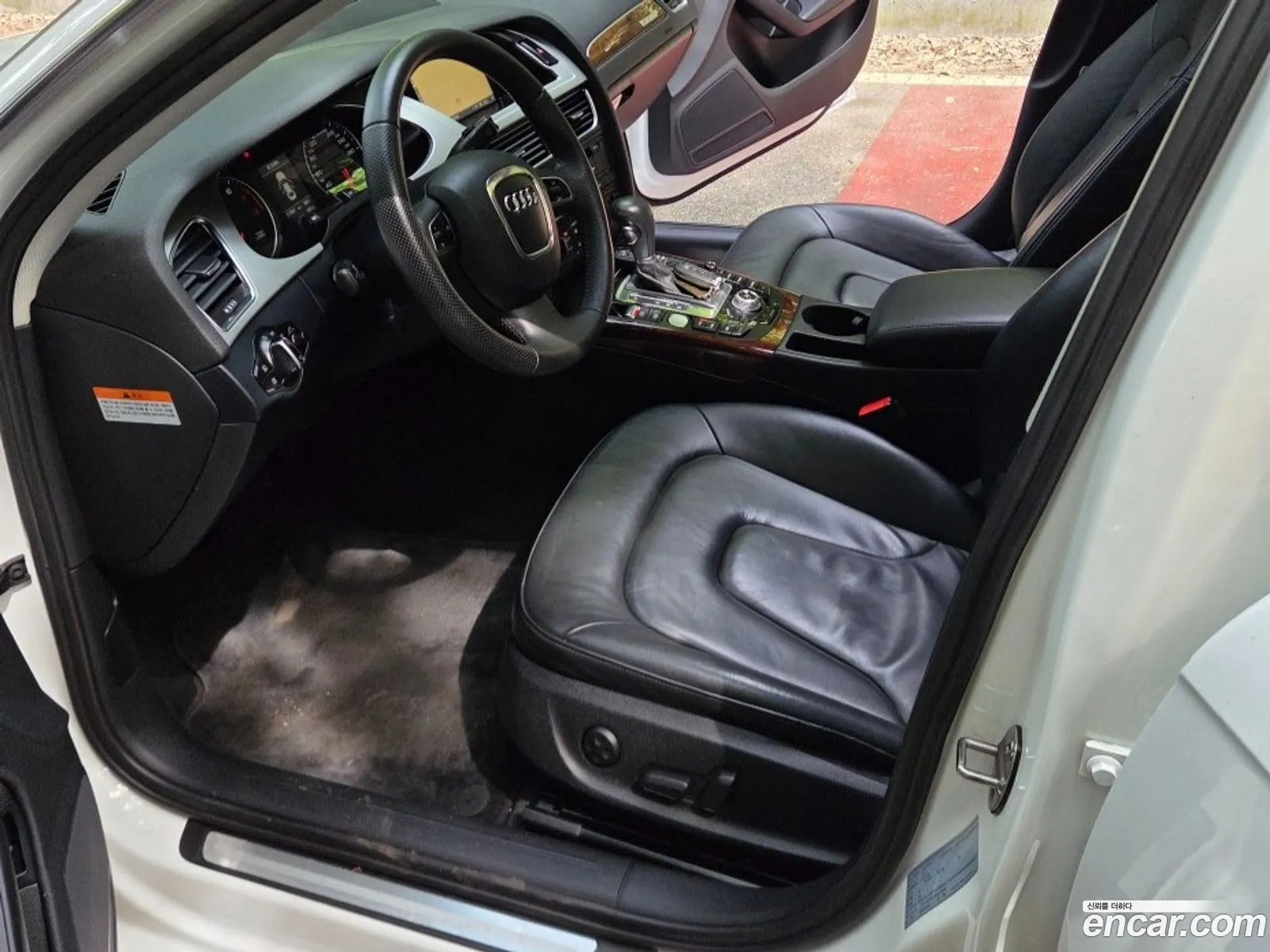 Audi A4 2011 — 15