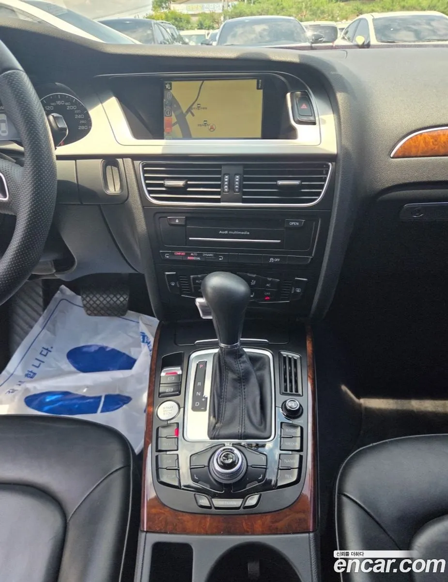 Audi A4 2011 — 7