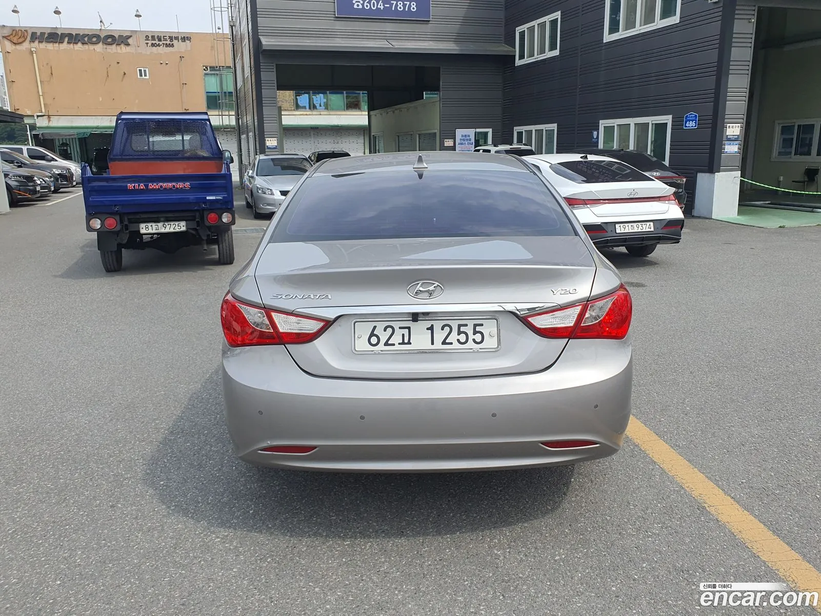 Hyundai YF Sonata 2009 — 4