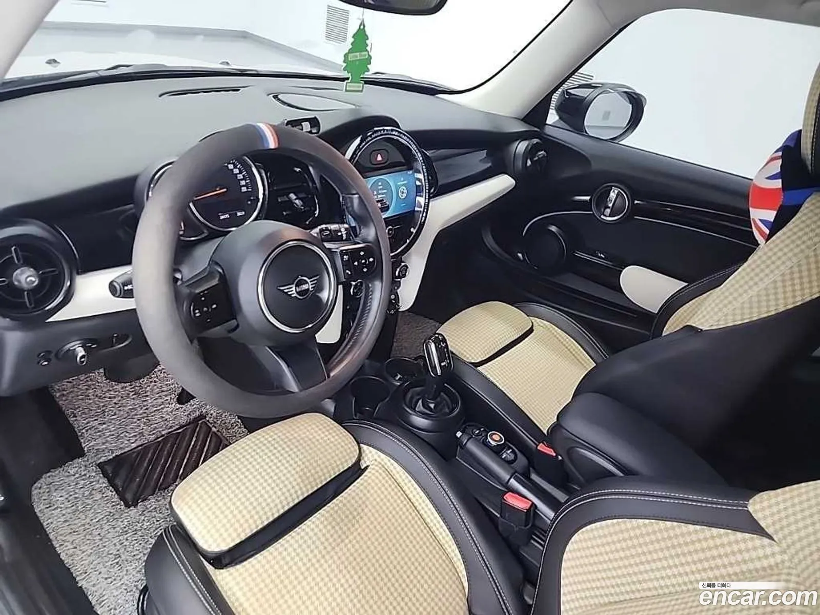 Mini Cooper 2021 — 10