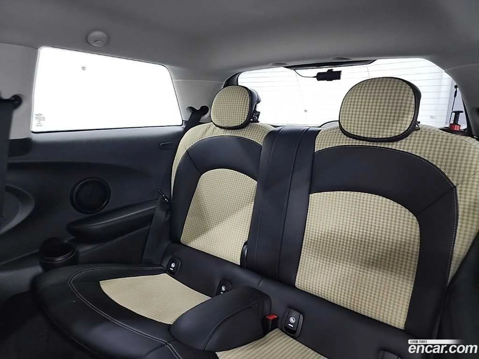 Mini Cooper 2021 — 12