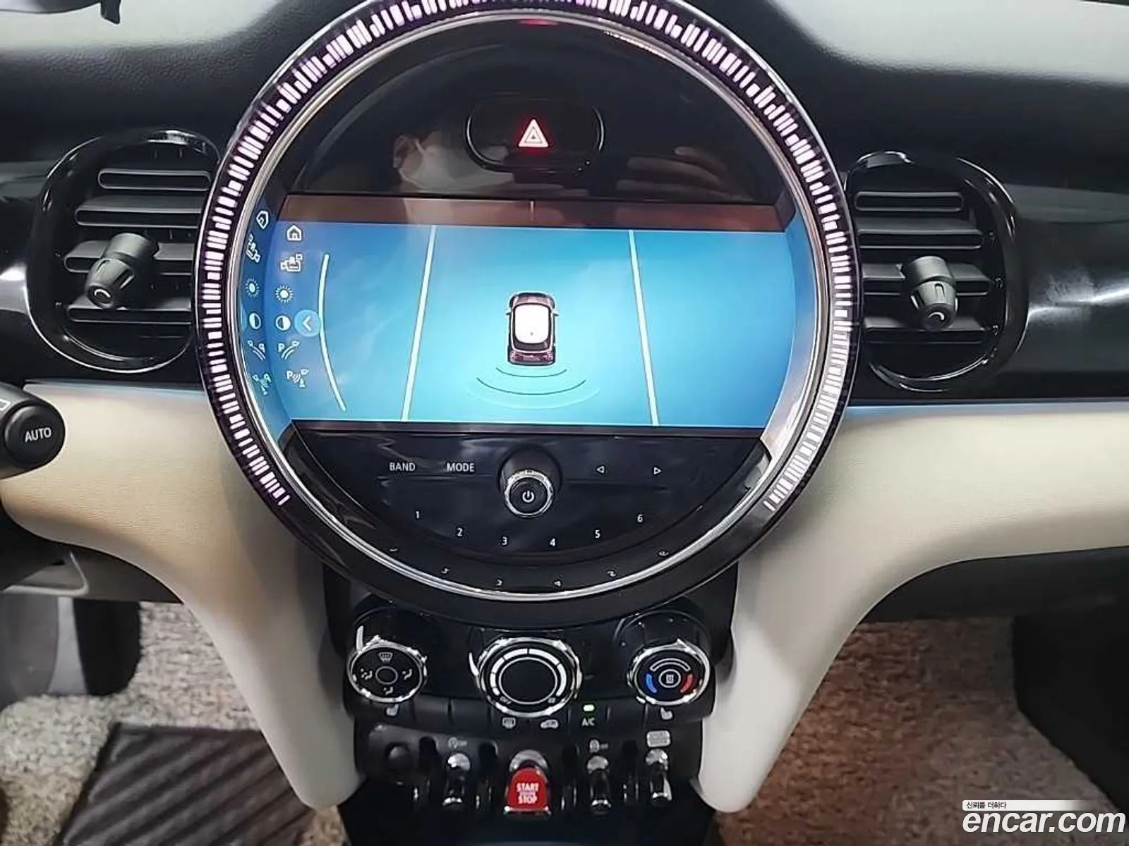 Mini Cooper 2021 — 20