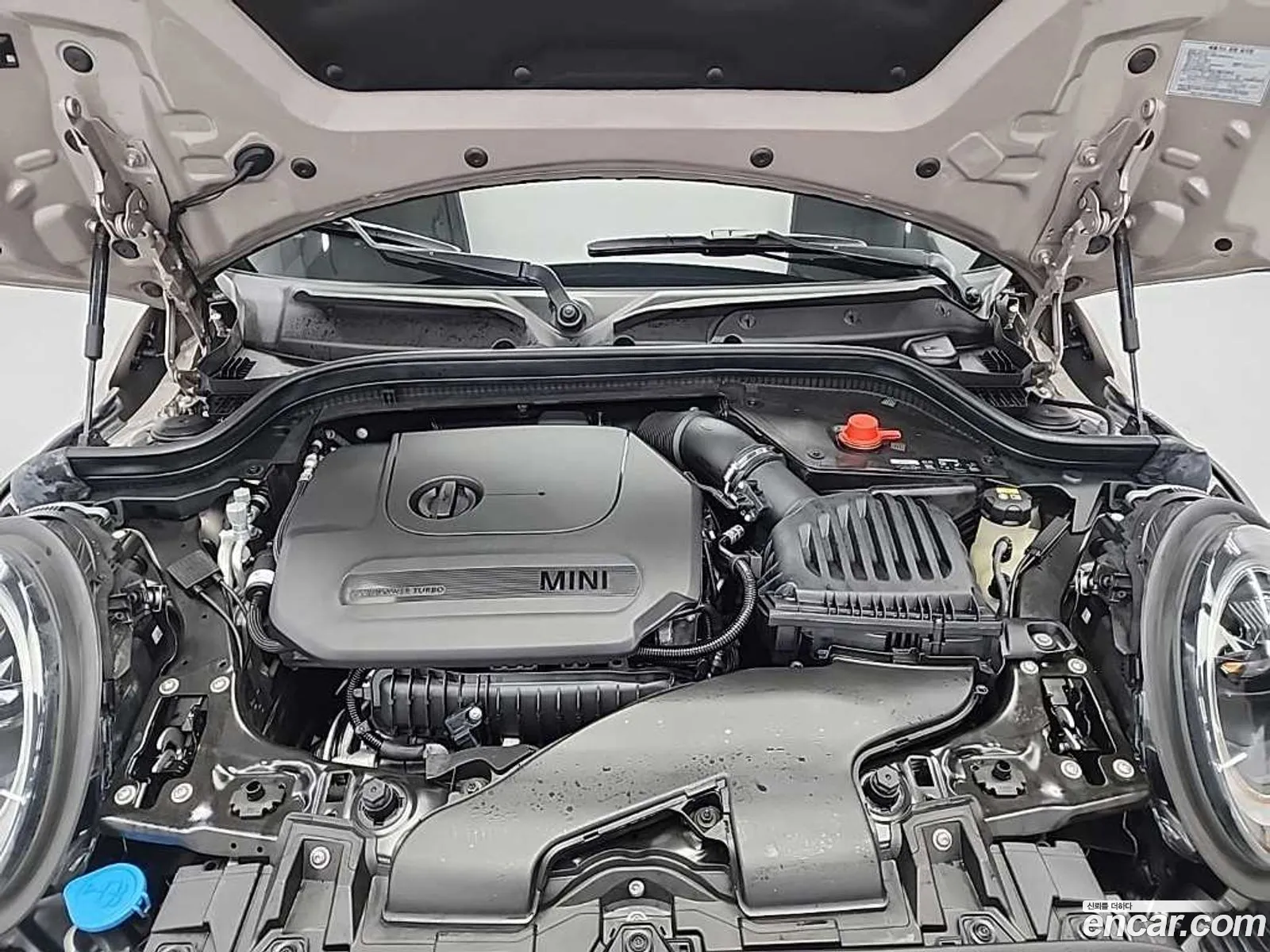 Mini Cooper 2021 — 18