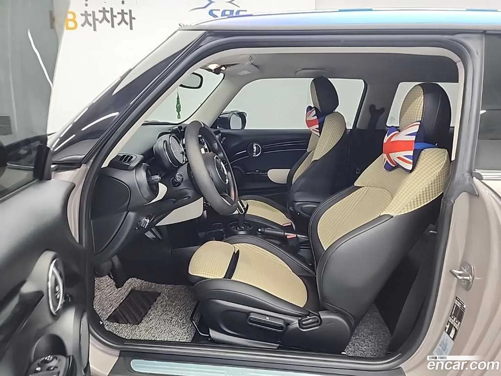 Mini Cooper 2021 — 2