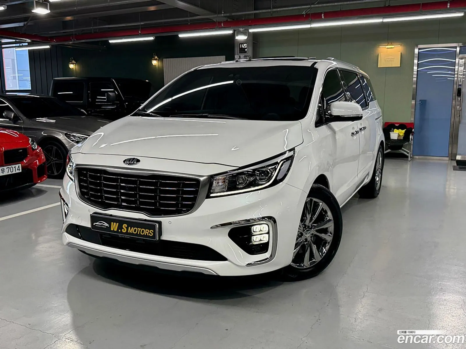 Kia Carnival 2019 — 4