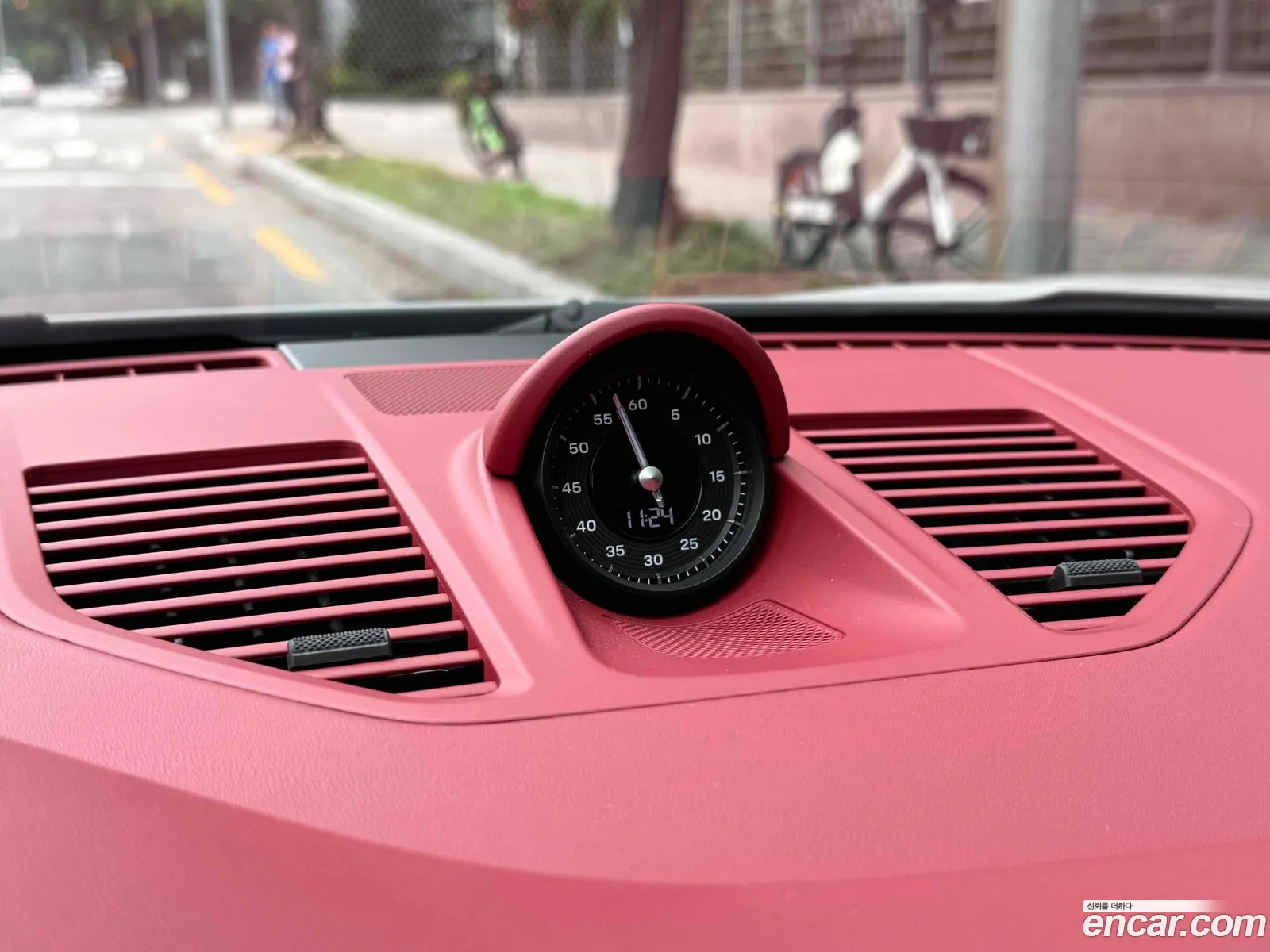 Porsche 911 2023 — 20