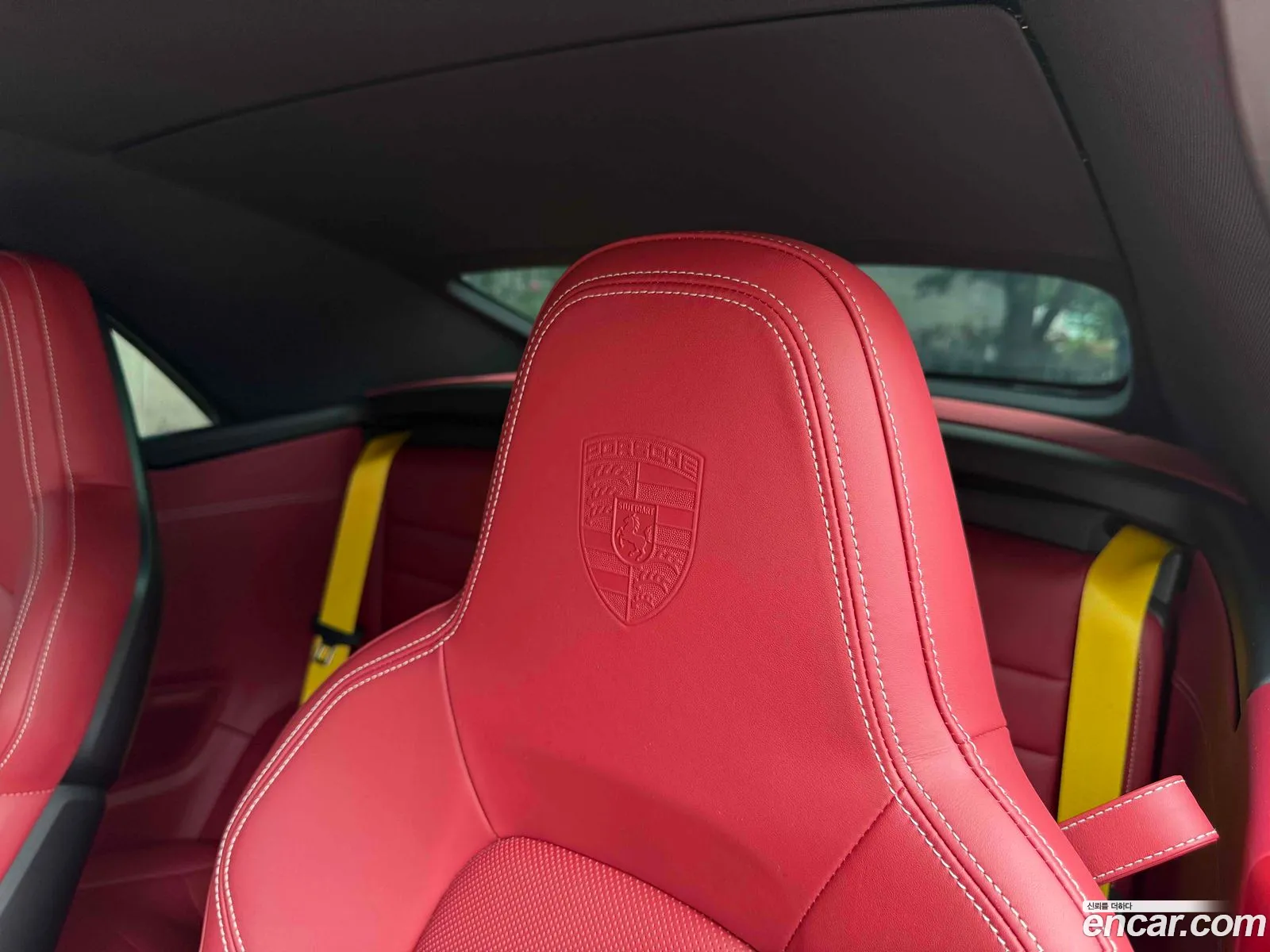 Porsche 911 2023 — 19