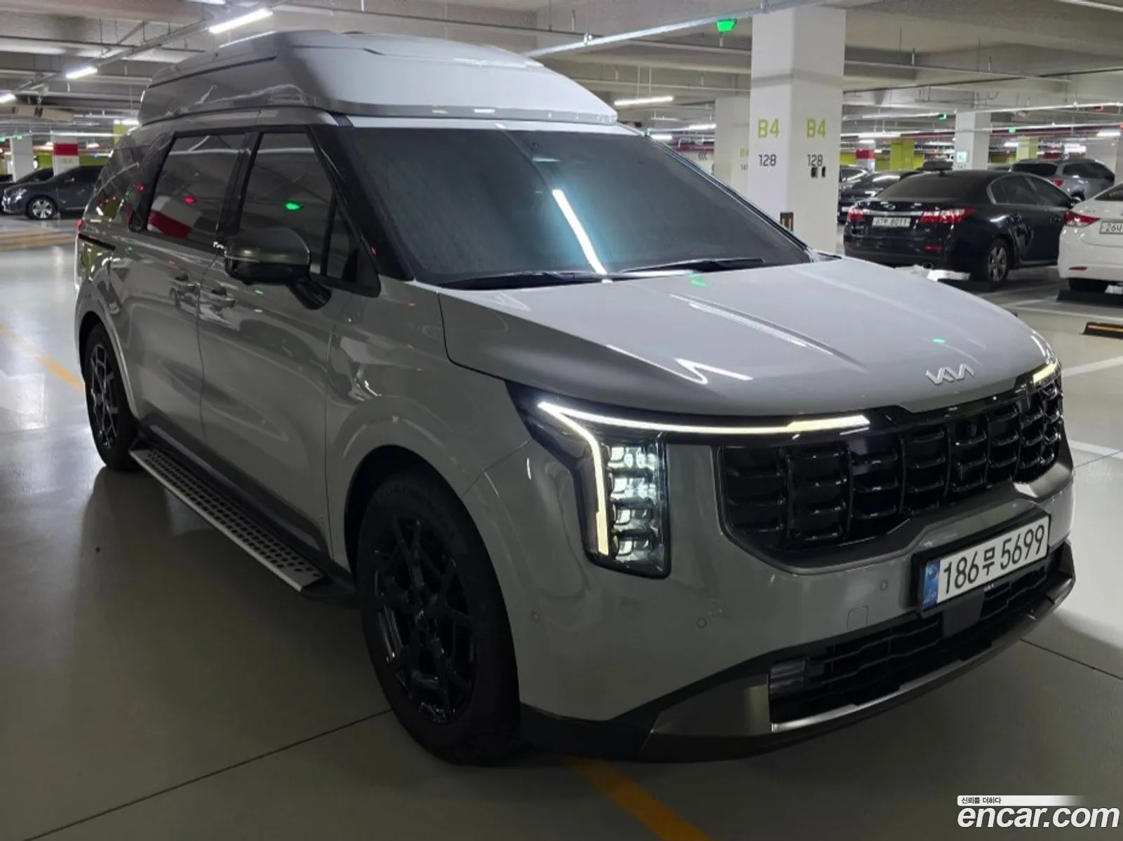 Kia Carnival 2025 — 2