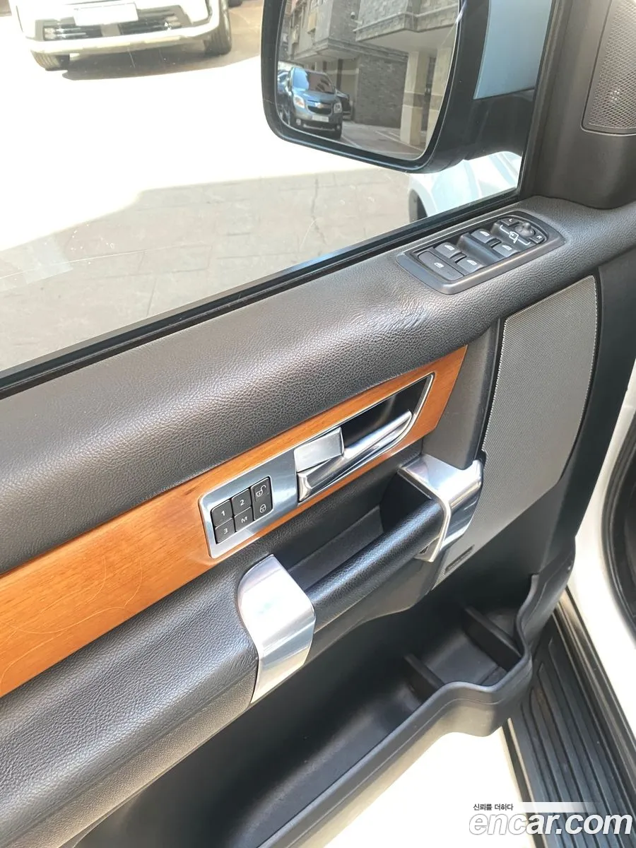 Land Rover Discovery 4 2013 — 7