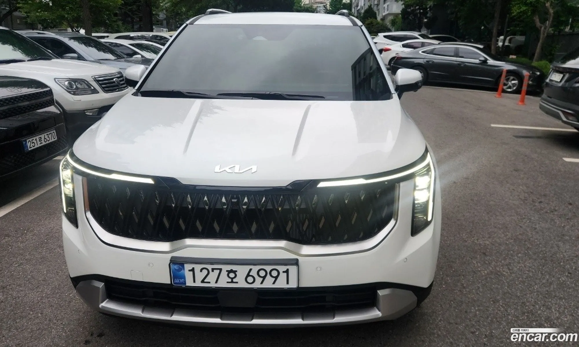 Kia Carnival 2026 — 3