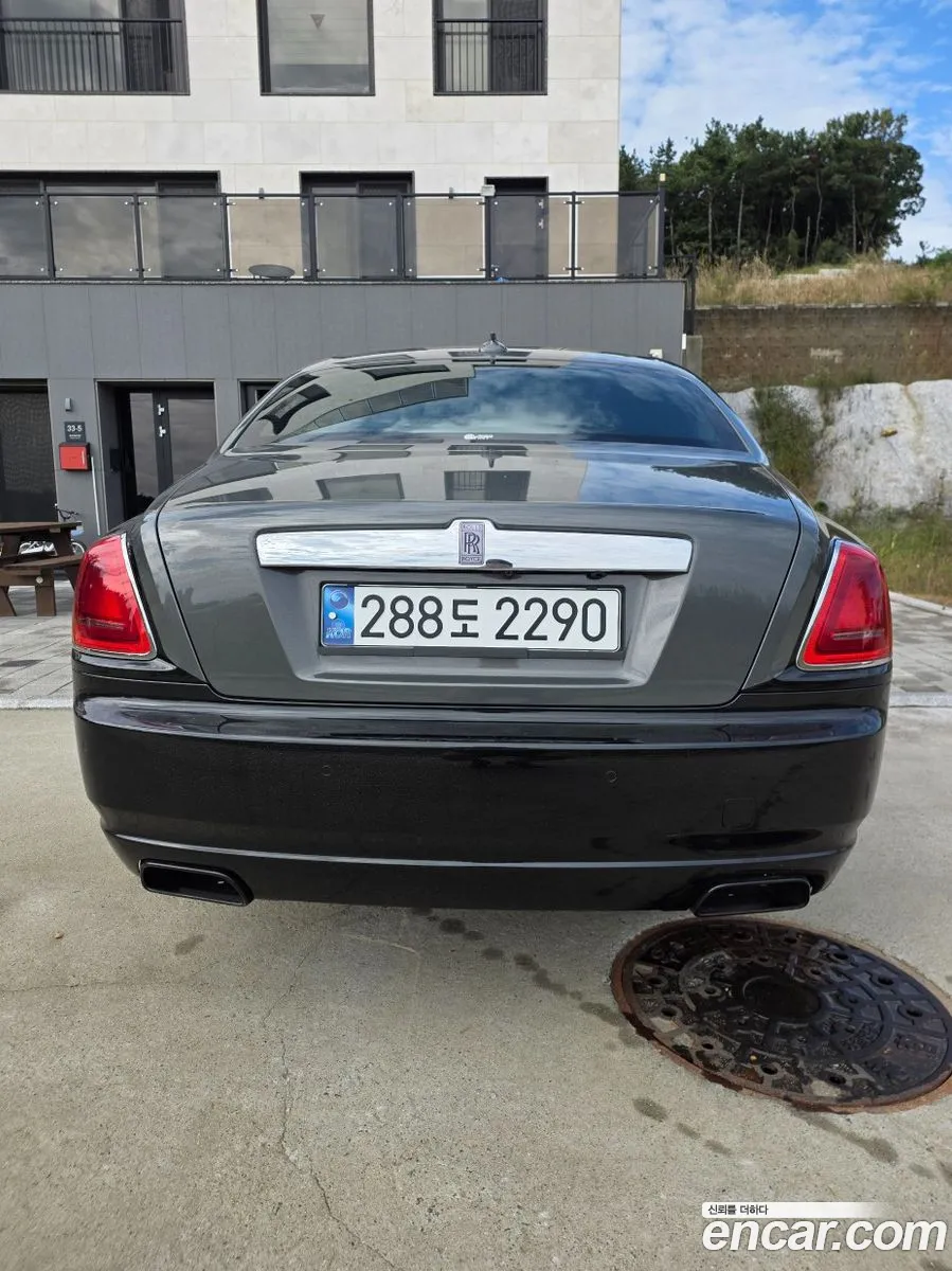 Rolls-Royce Ghost 2016 — 3