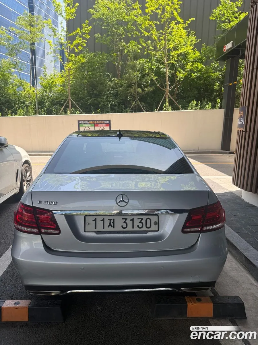 Mercedes-Benz E-Class W212 2015 — 2