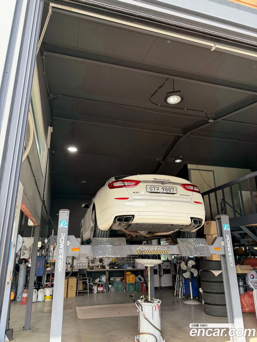 Maserati Quattroporte 2015 — 3