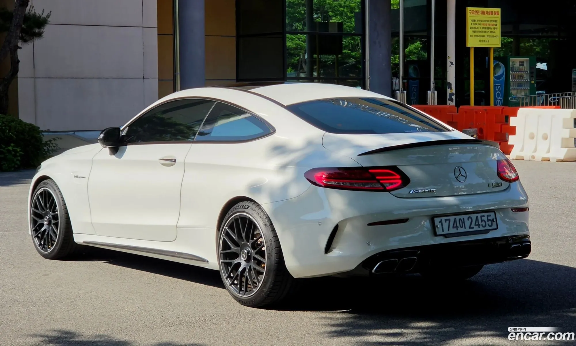 Mercedes-Benz C-Class W205 2020 — 12