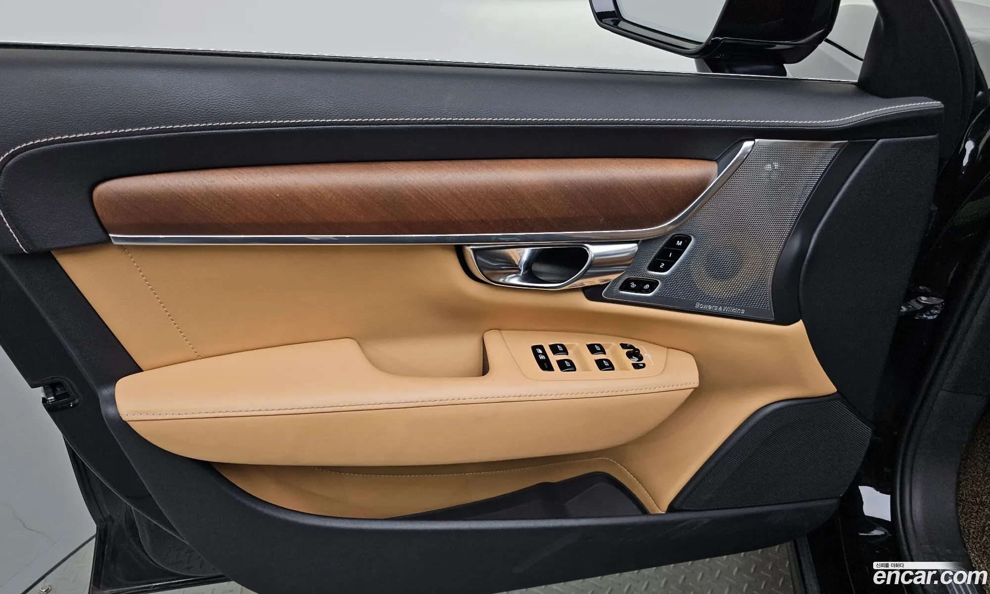 Volvo S90 2019 — 4