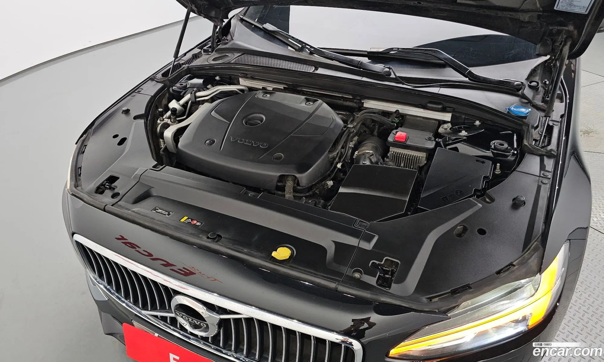 Volvo S90 2019 — 30