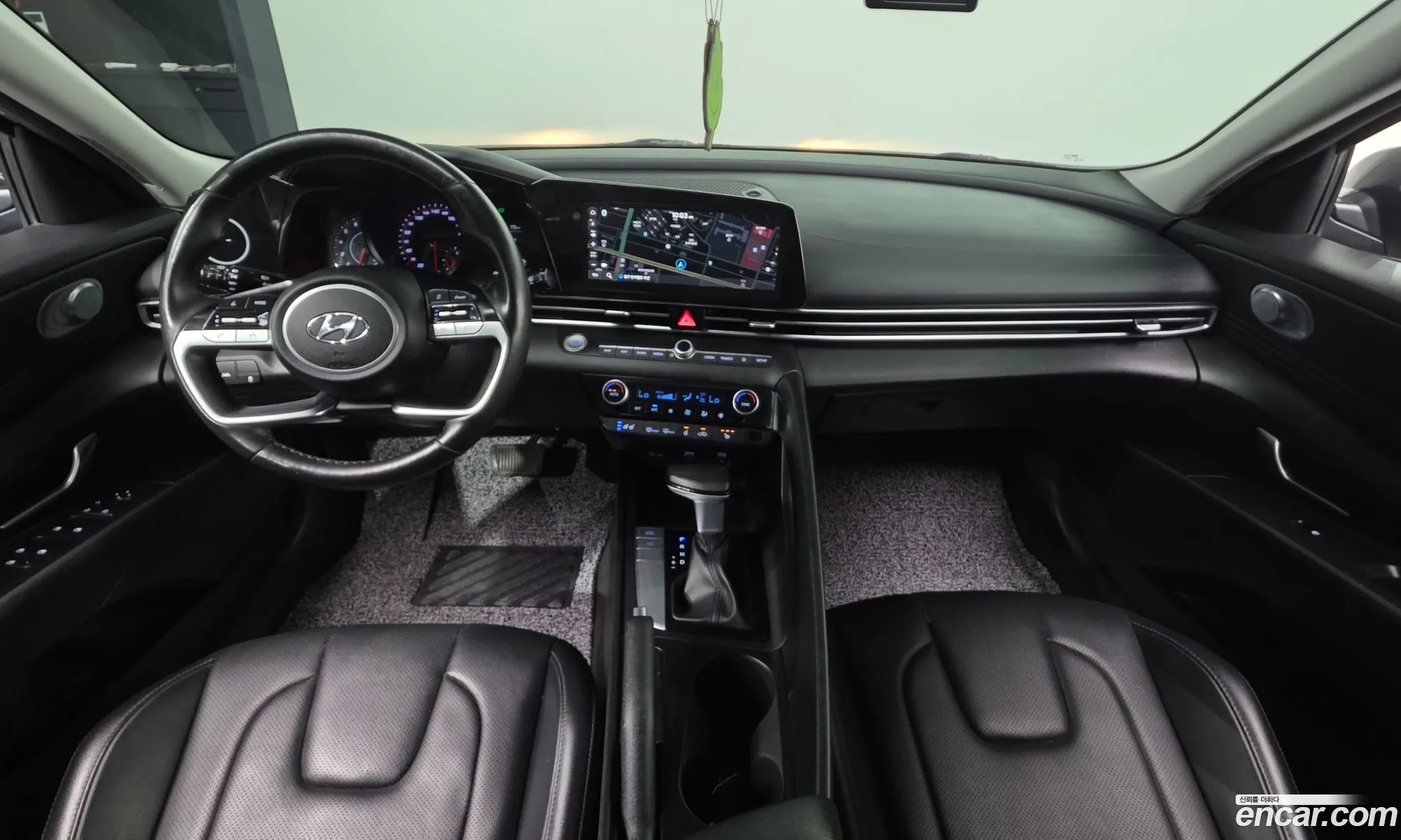 Hyundai Elantra 2021 — 4