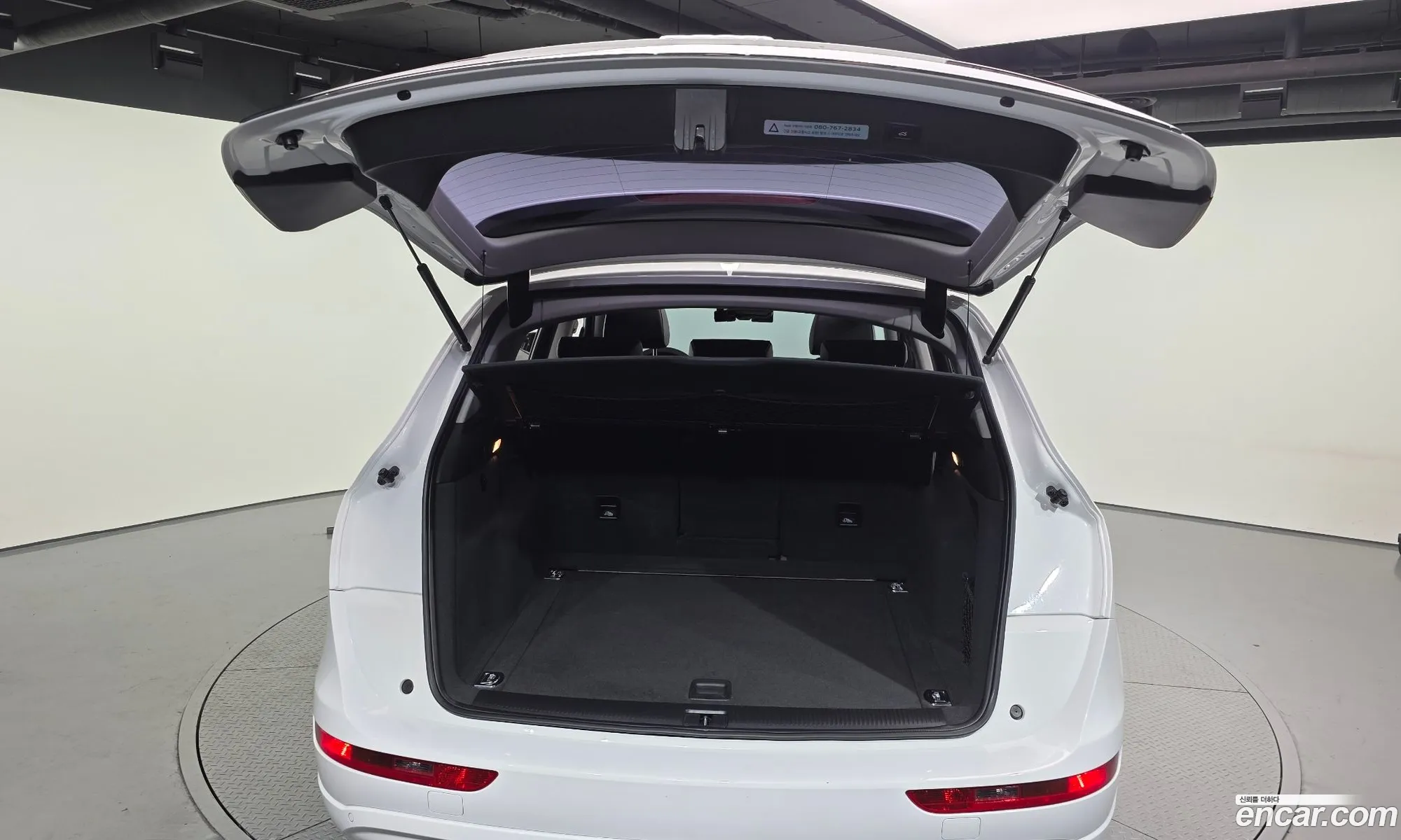 Audi Q5 2016 WAUZZZ8R3GA070369 — 19