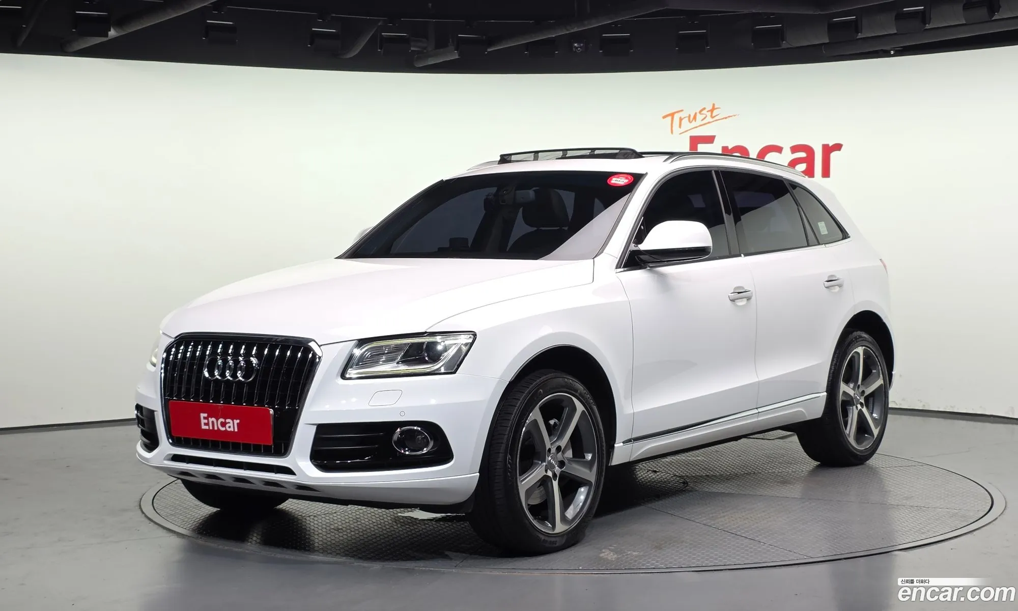 Audi Q5 2016 WAUZZZ8R3GA070369 — 14