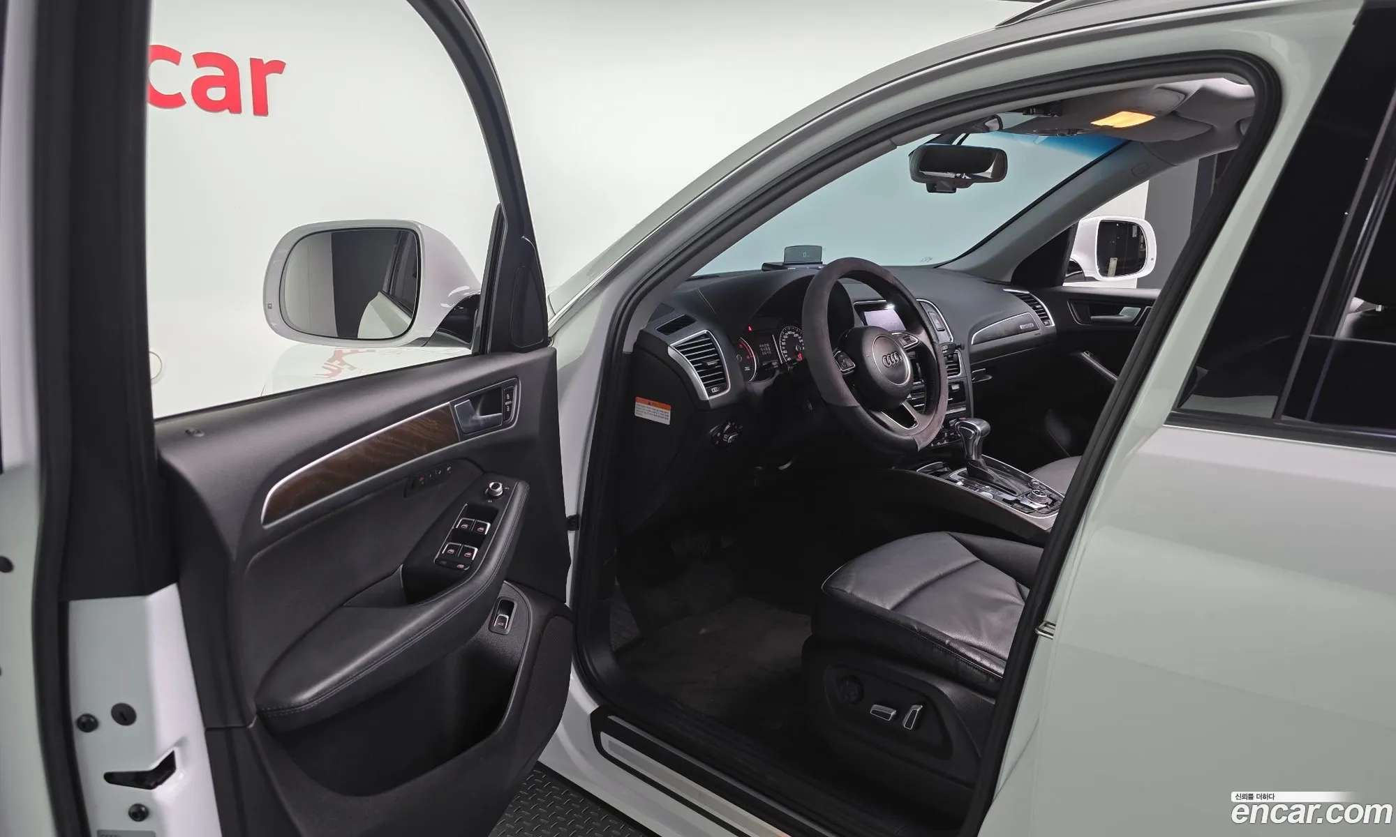 Audi Q5 2016 WAUZZZ8R3GA070369 — 9