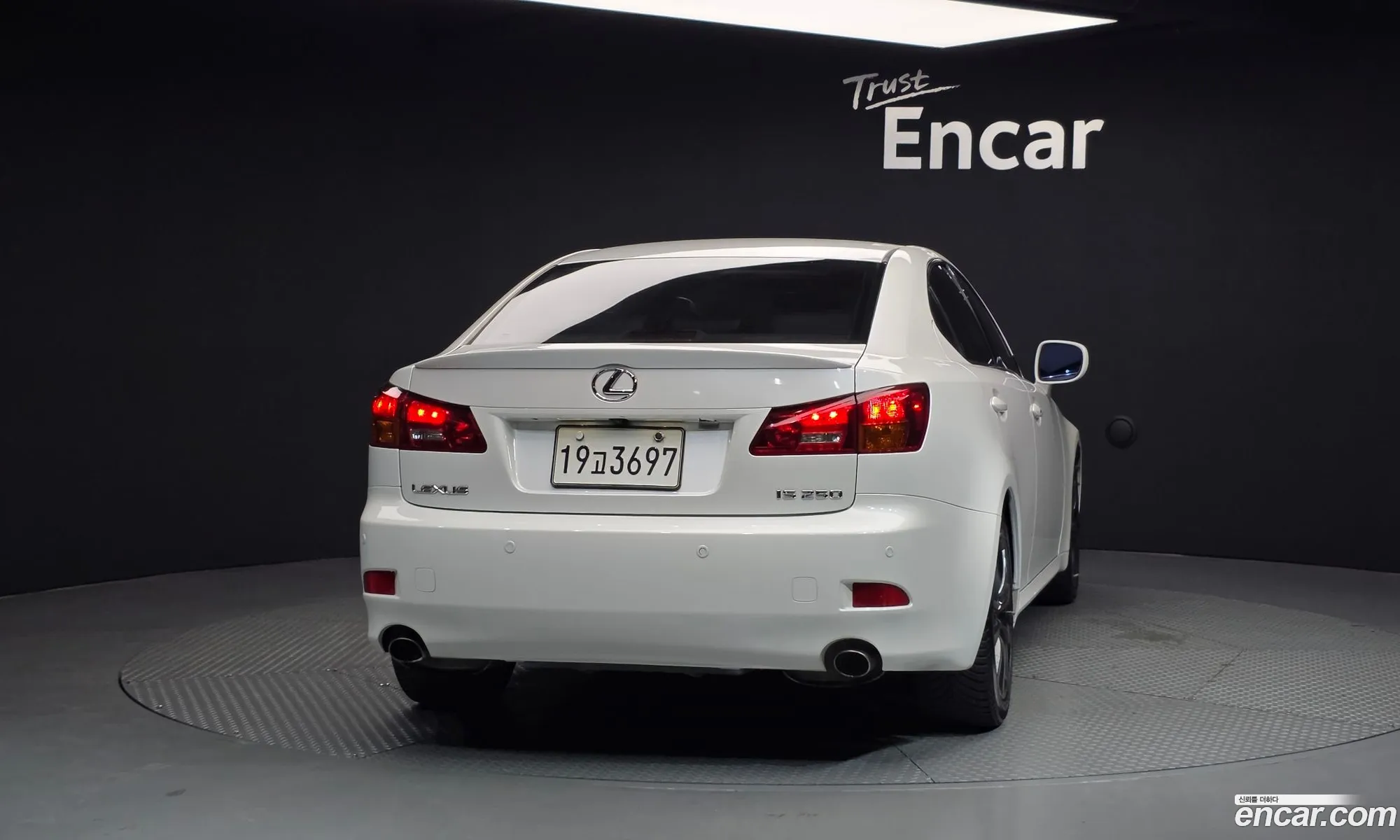 Lexus IS250 2008 — 18