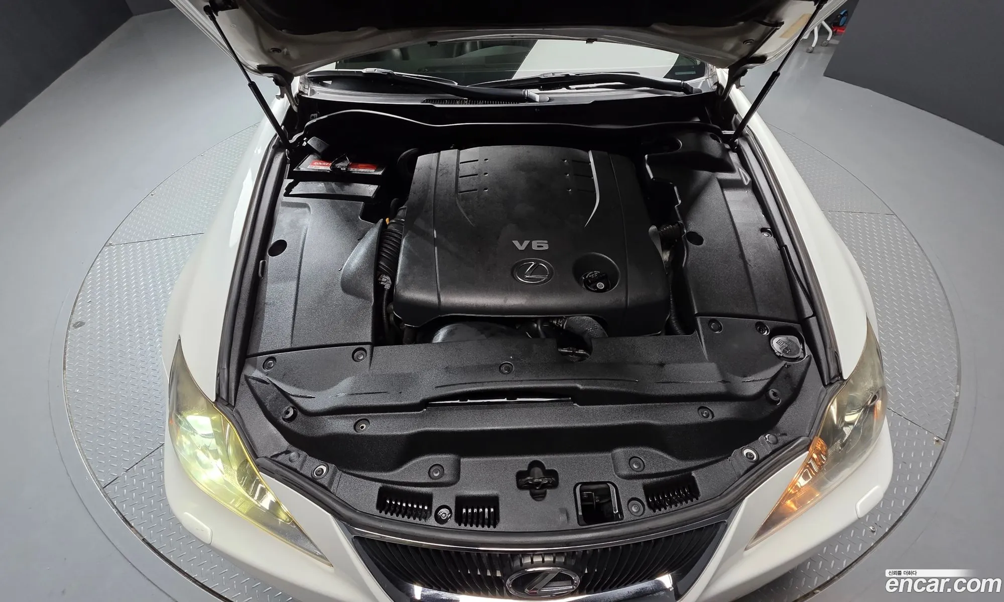 Lexus IS250 2008 — 19