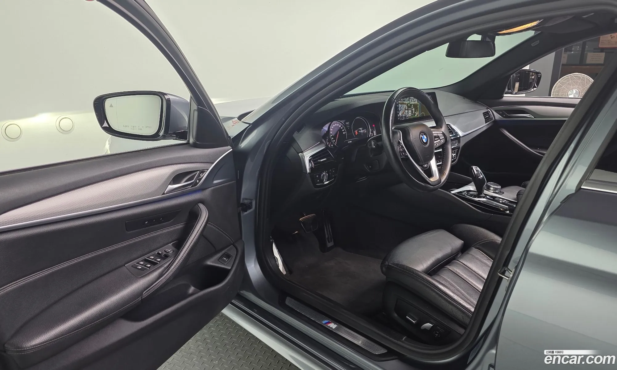 BMW 5 Series 2018 WBAJC3108JDB91107 — 13