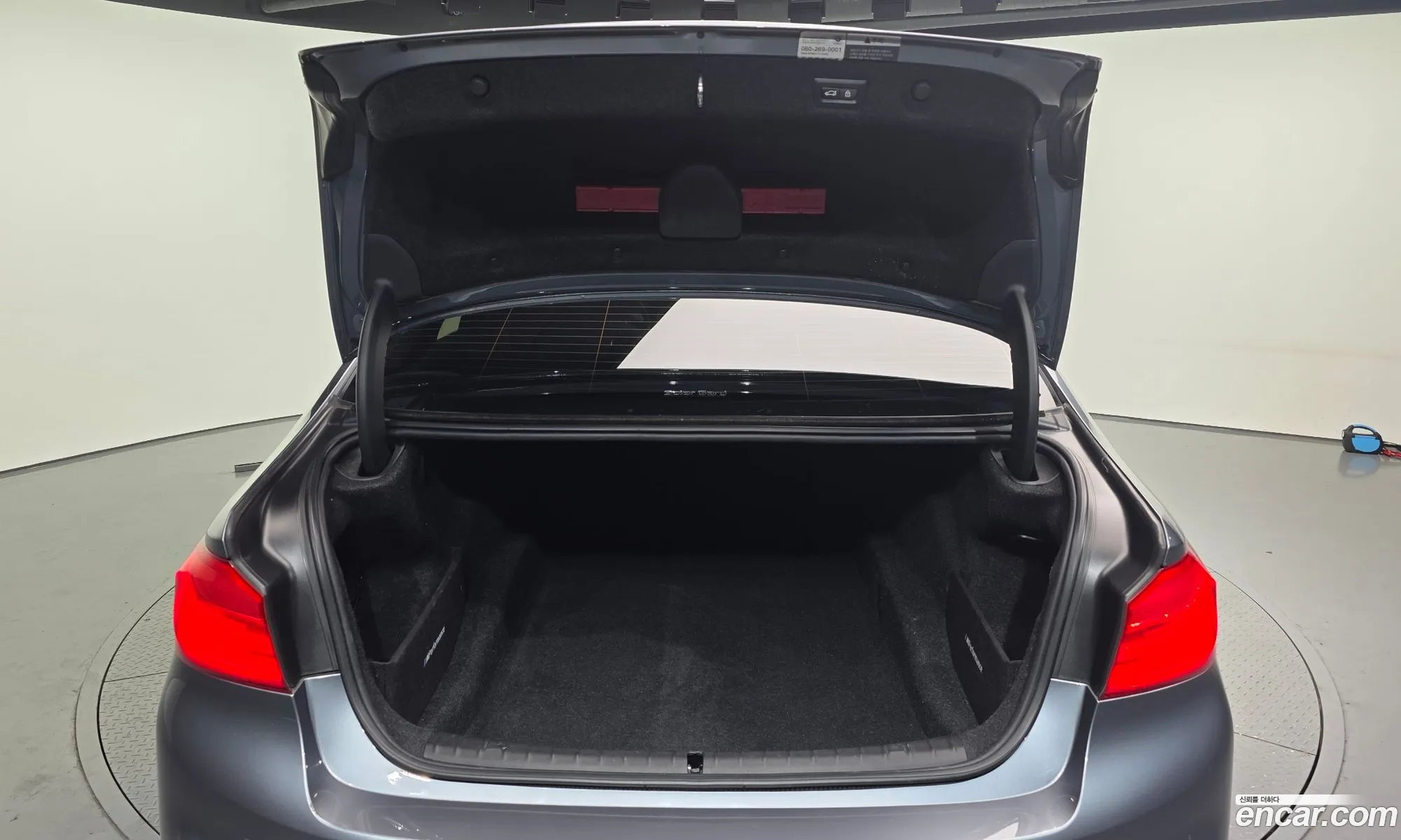 BMW 5 Series 2018 WBAJC3108JDB91107 — 9