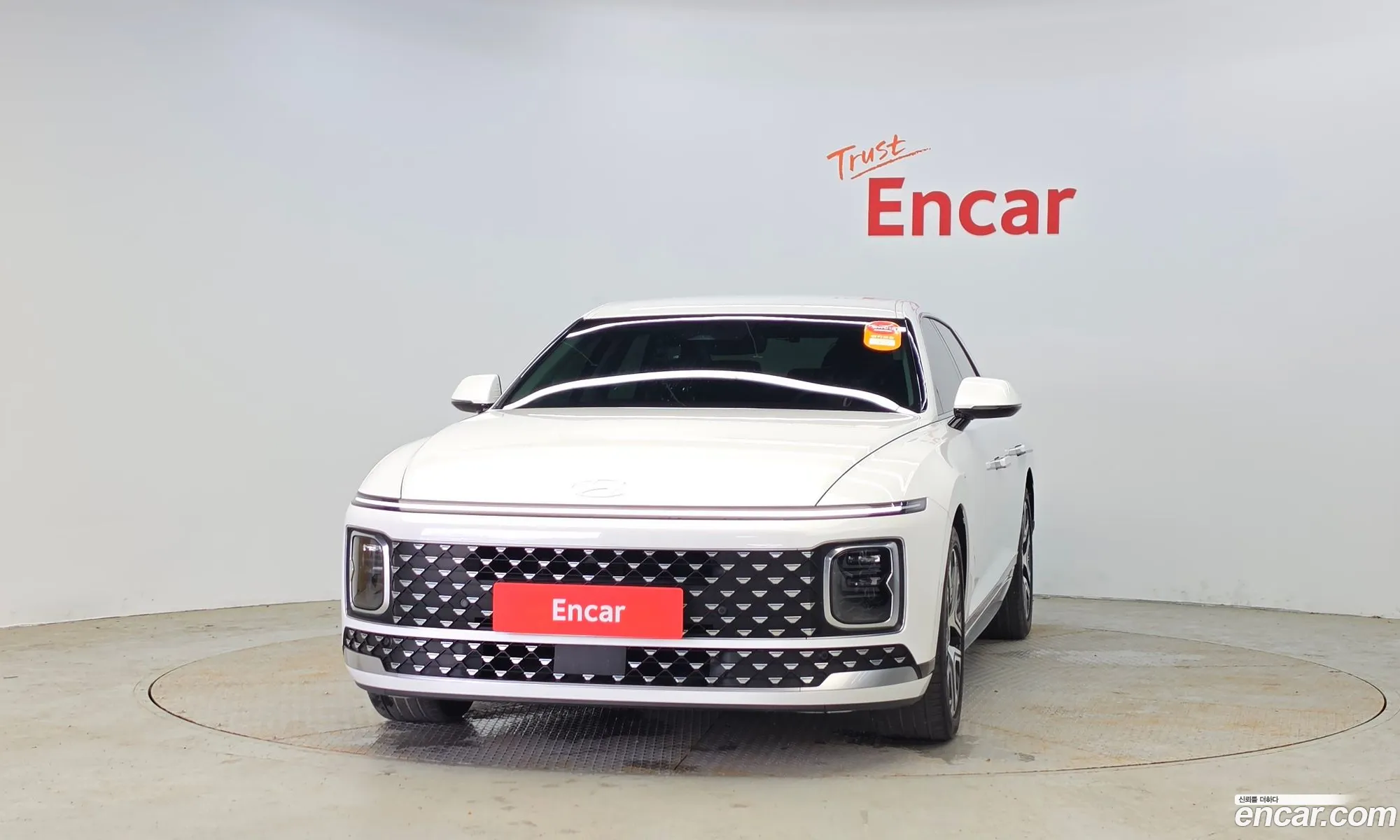 Hyundai Grandeur 2023 — 3