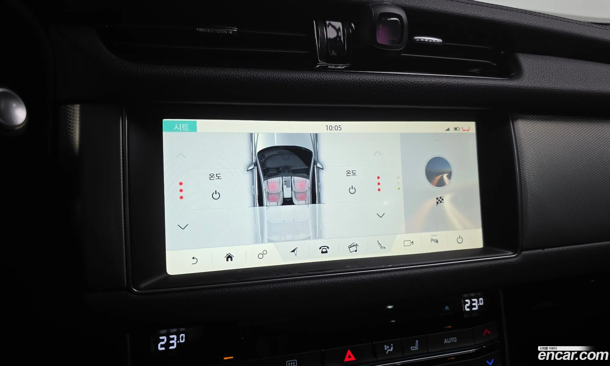 Jaguar XF 2016 SAJBA4BN0HCY28129 — 16