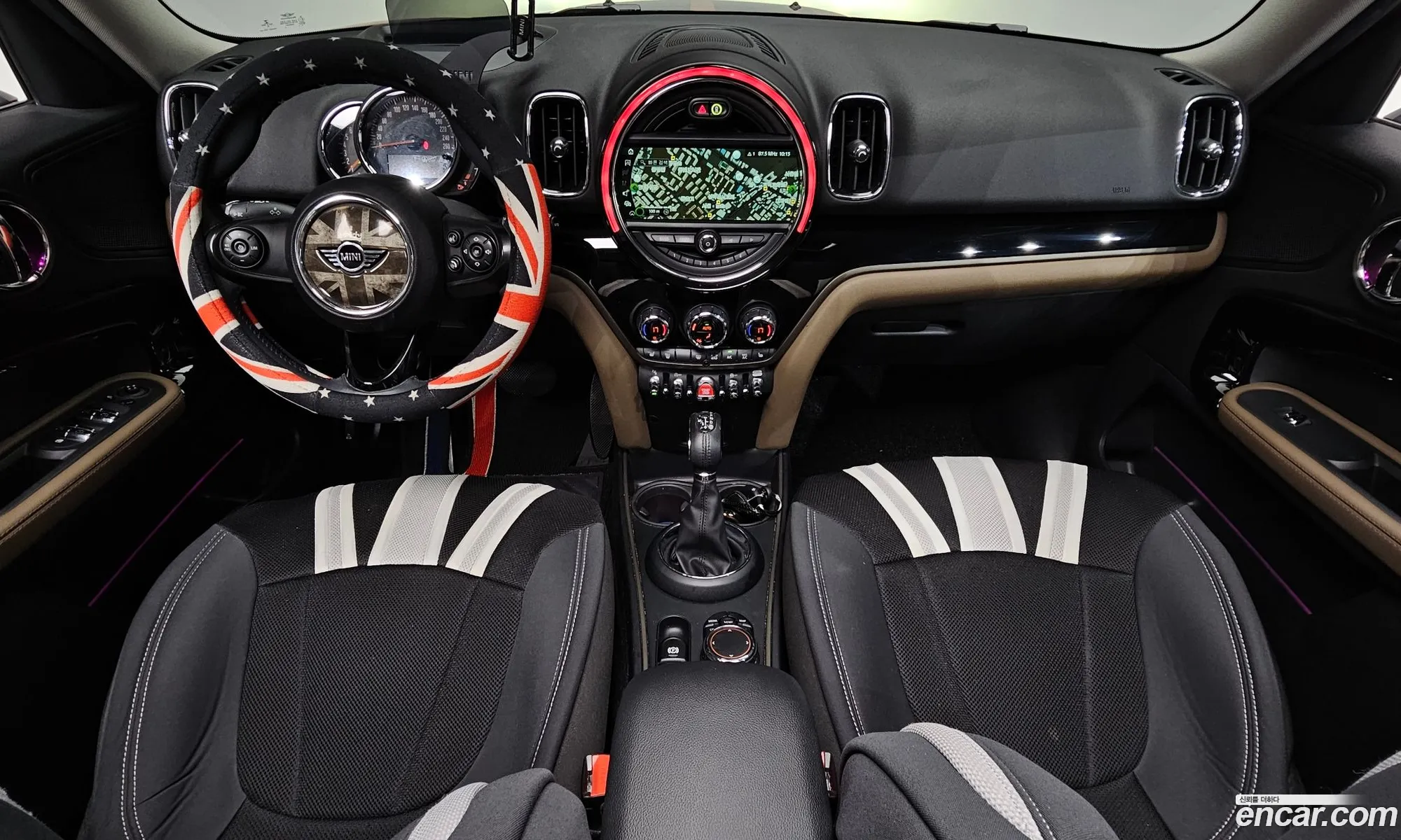 Mini Cooper Countryman 2018 WMWYU9102J3C02753 — 17