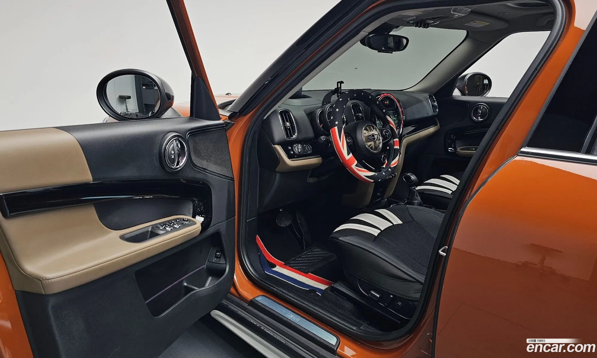 Mini Cooper Countryman 2018 WMWYU9102J3C02753 — 8