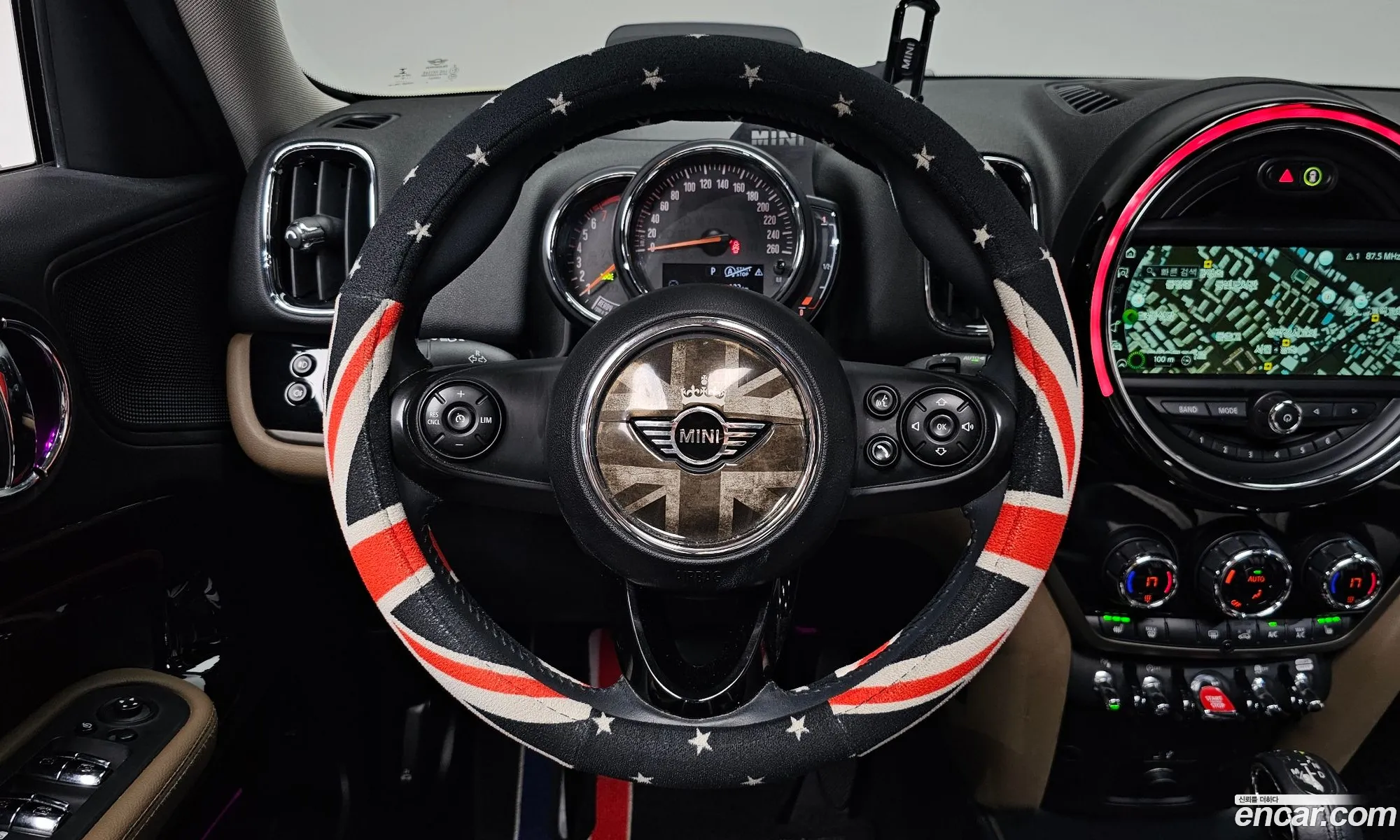 Mini Cooper Countryman 2018 WMWYU9102J3C02753 — 2
