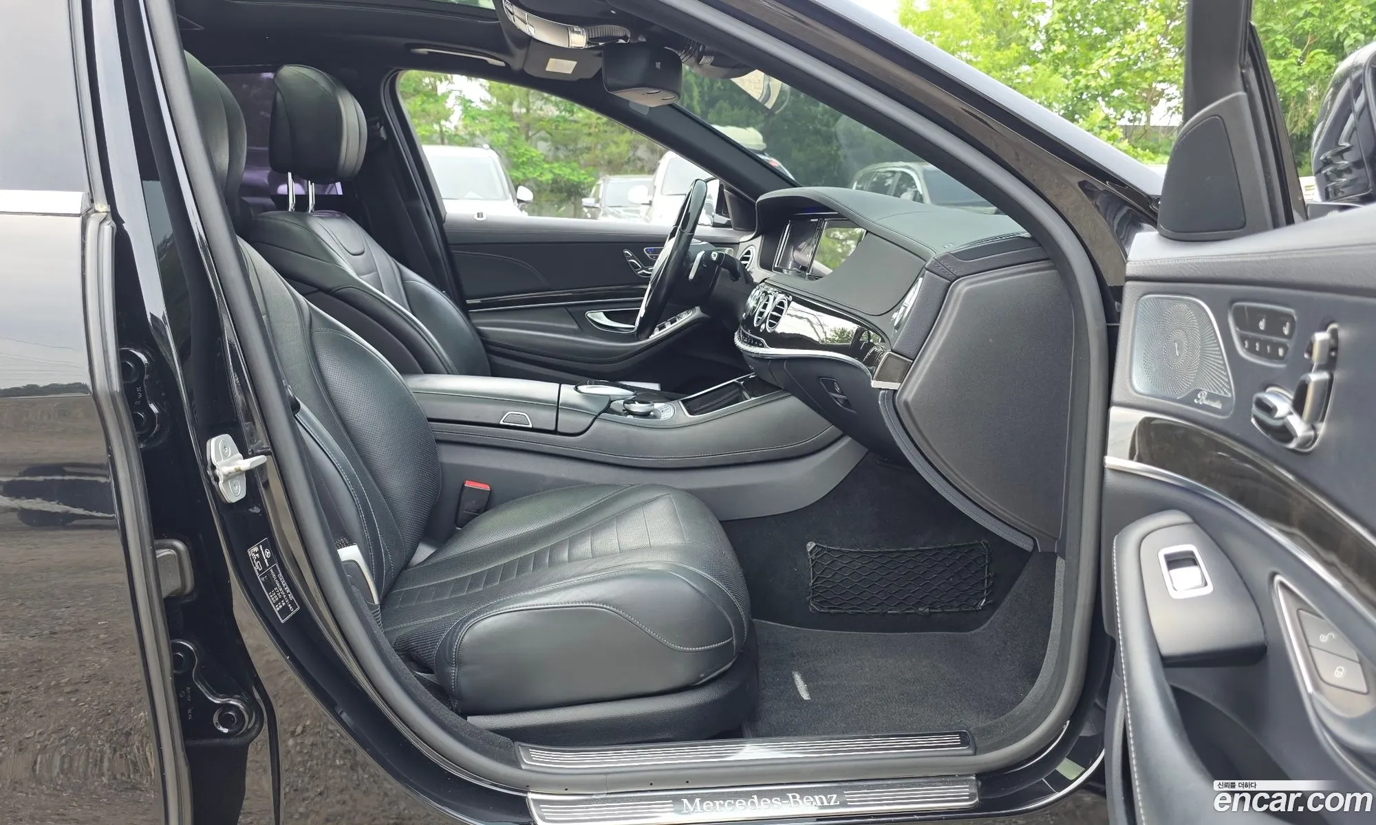 Mercedes-Benz S-Class W222 2014 — 17