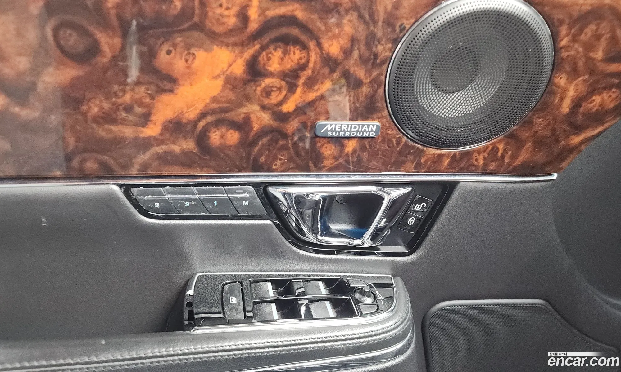 Jaguar XJ 2014 11111111111111111 — 4