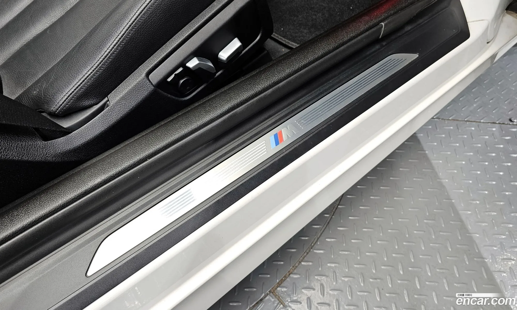 BMW 4 Series 2017 WBA3V7109H5G62695 — 31