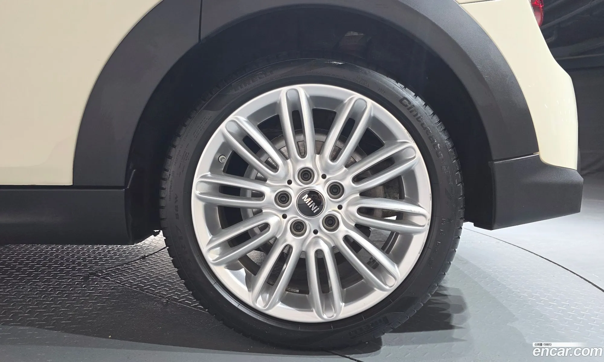 Mini Cooper 2021 WMW41DK04N2R27708 — 29
