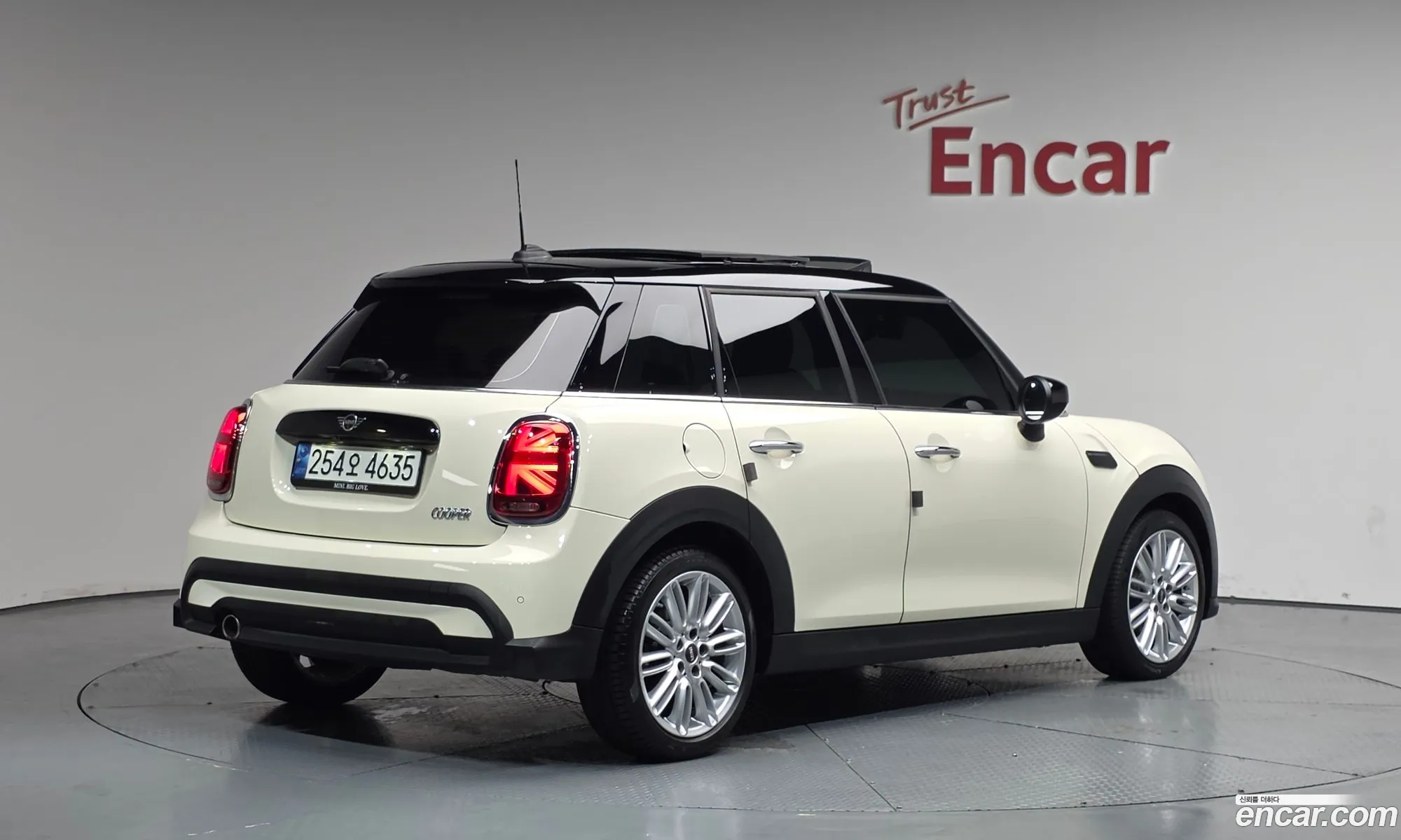 Mini Cooper 2021 WMW41DK04N2R27708 — 16