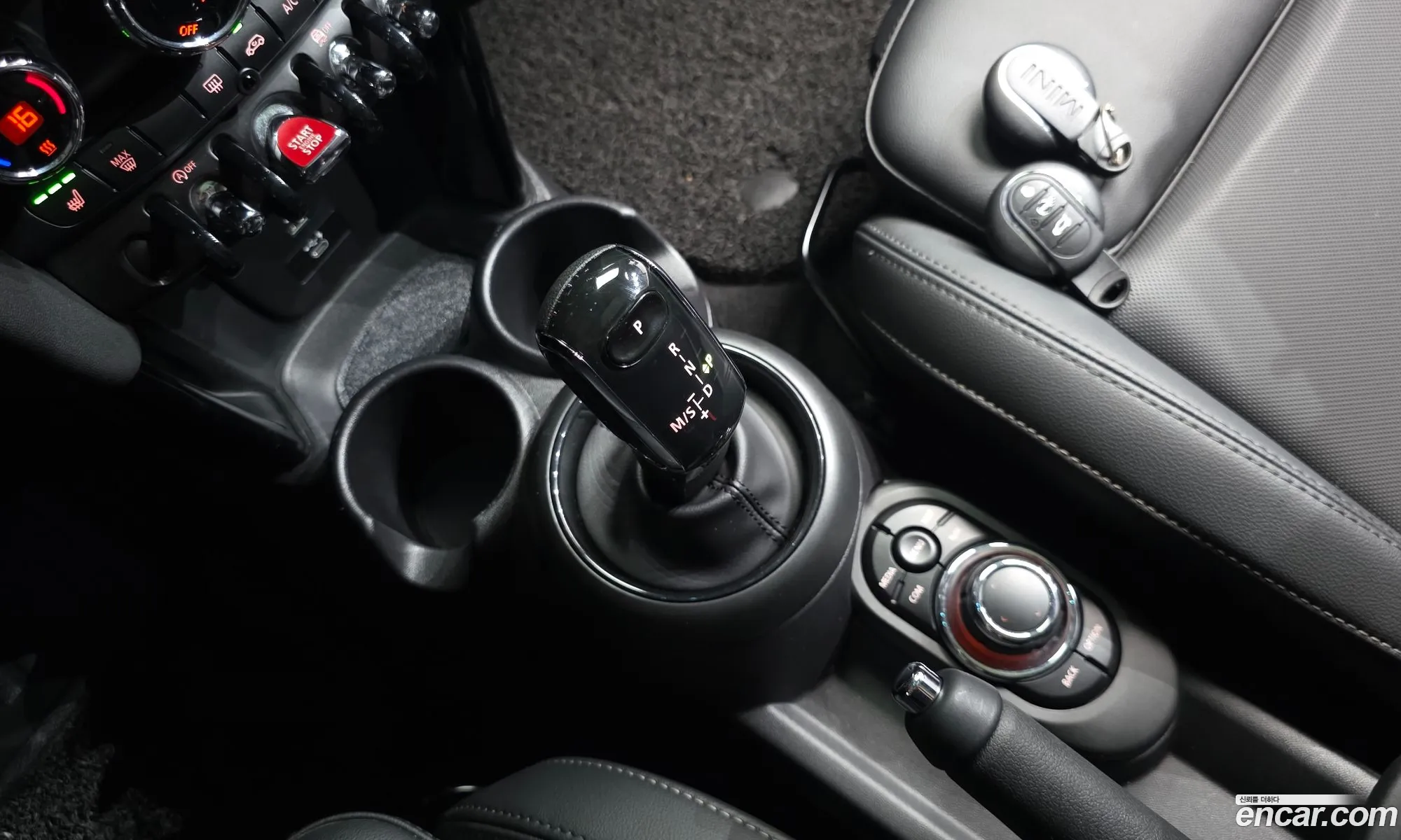 Mini Cooper 2021 WMW41DK04N2R27708 — 19