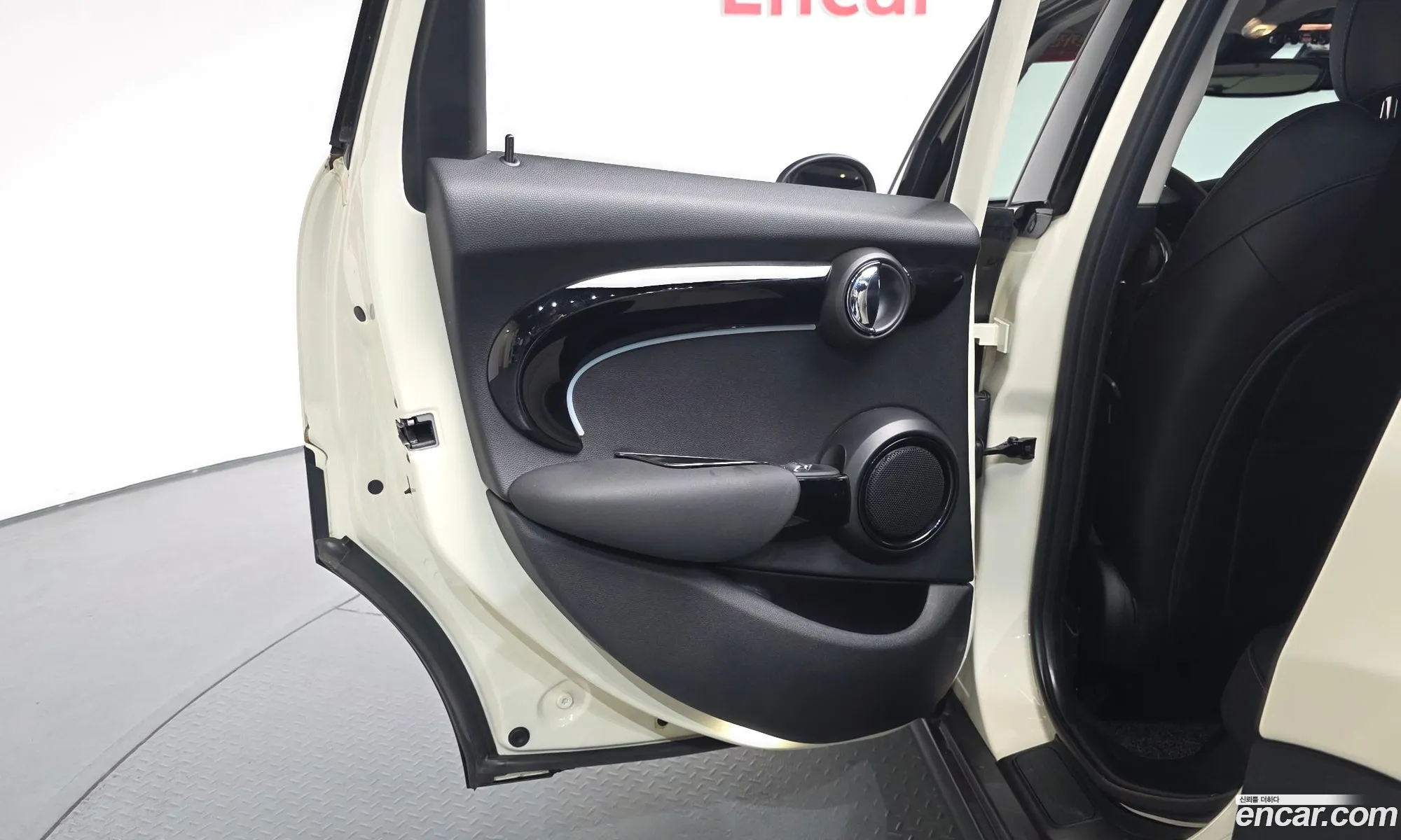 Mini Cooper 2021 WMW41DK04N2R27708 — 30
