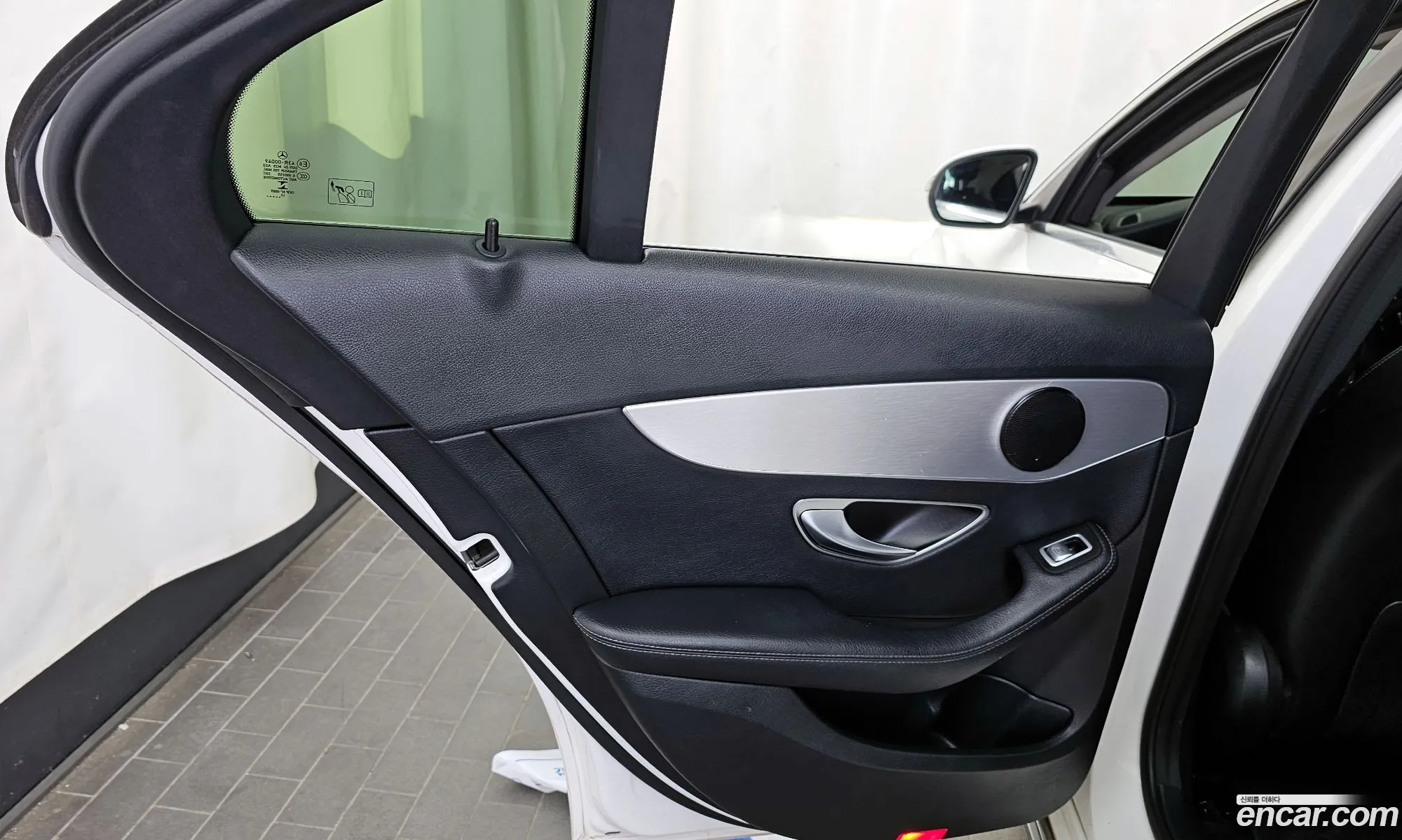 Mercedes-Benz C-Class W205 2018 WDDWF4CB1JF677138 — 8