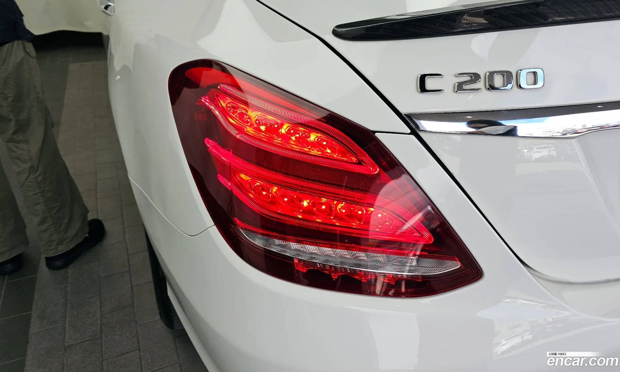 Mercedes-Benz C-Class W205 2018 WDDWF4CB1JF677138 — 6