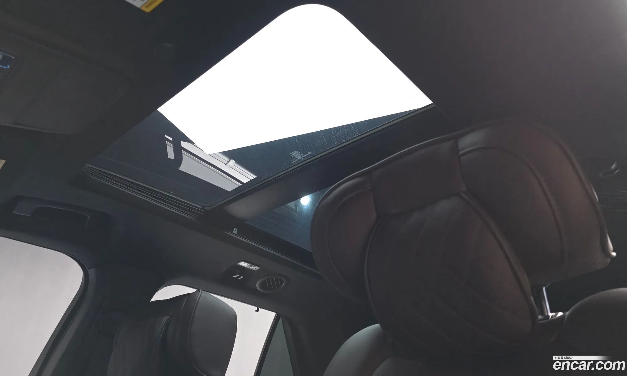 Ford Explorer 6th Gen 2022 1FM5K8HC — 16