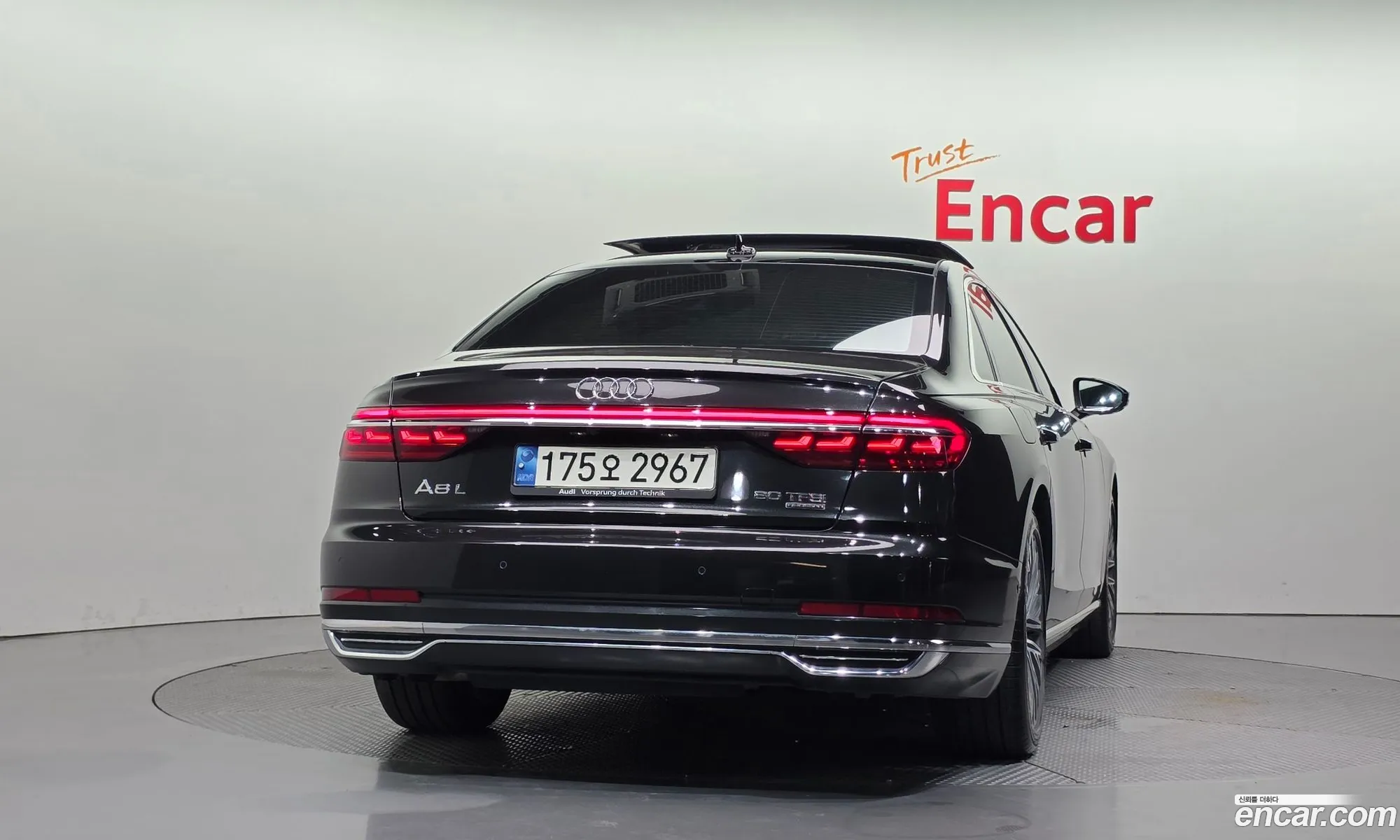 Audi A8 2021 WAUZZZF85MN032544 — 10