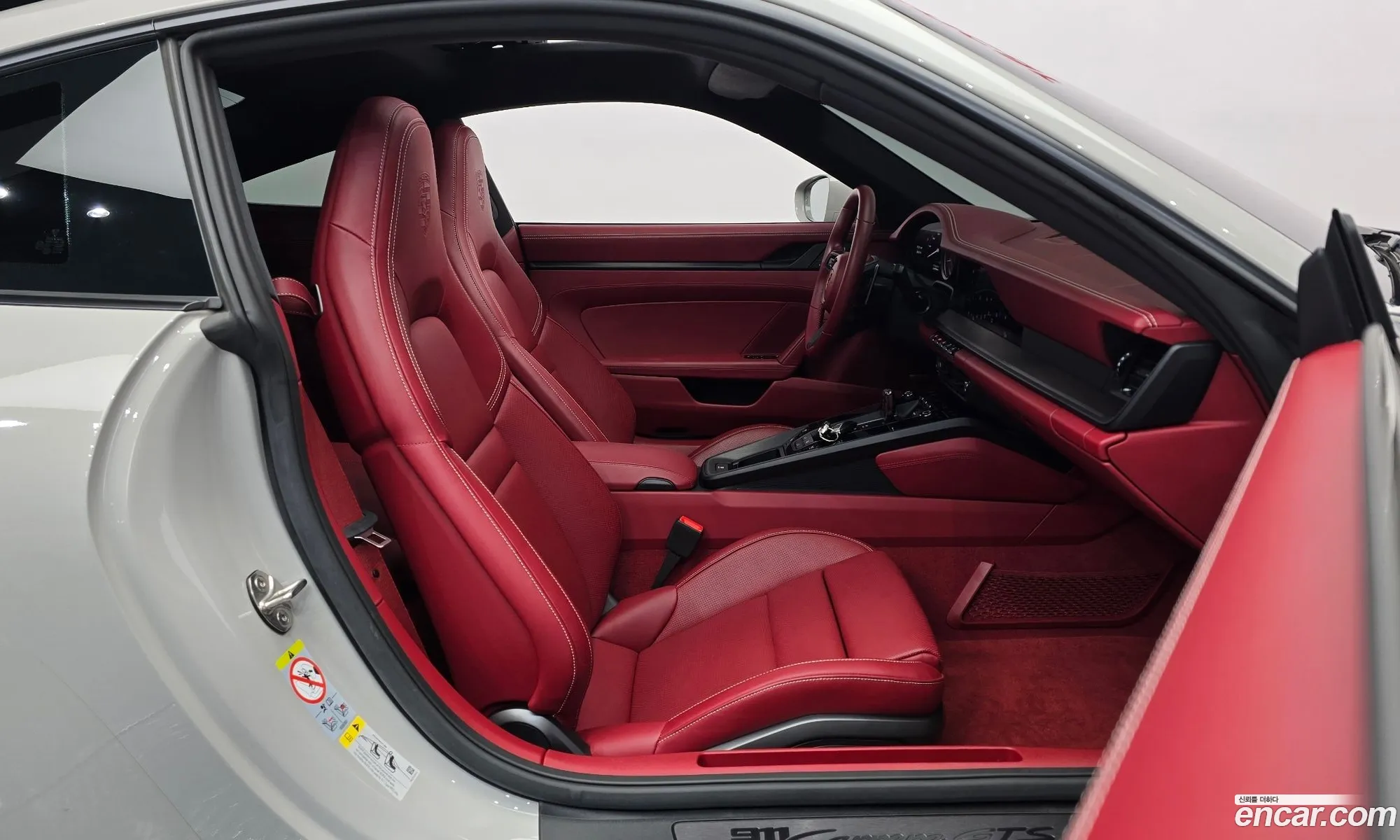 Porsche 911 2024 — 19