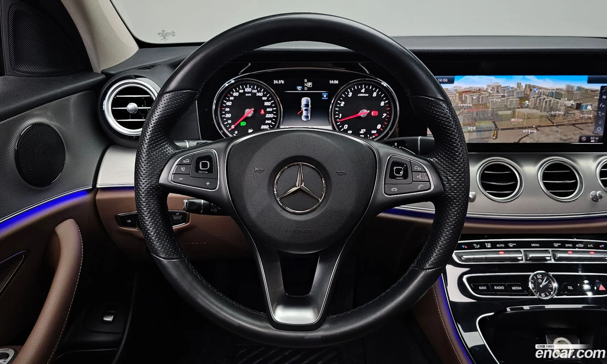 Mercedes-Benz E-Class W213 2018 — 23