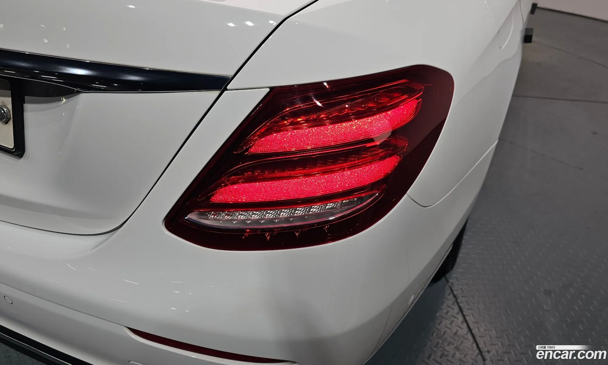 Mercedes-Benz E-Class W213 2018 — 9