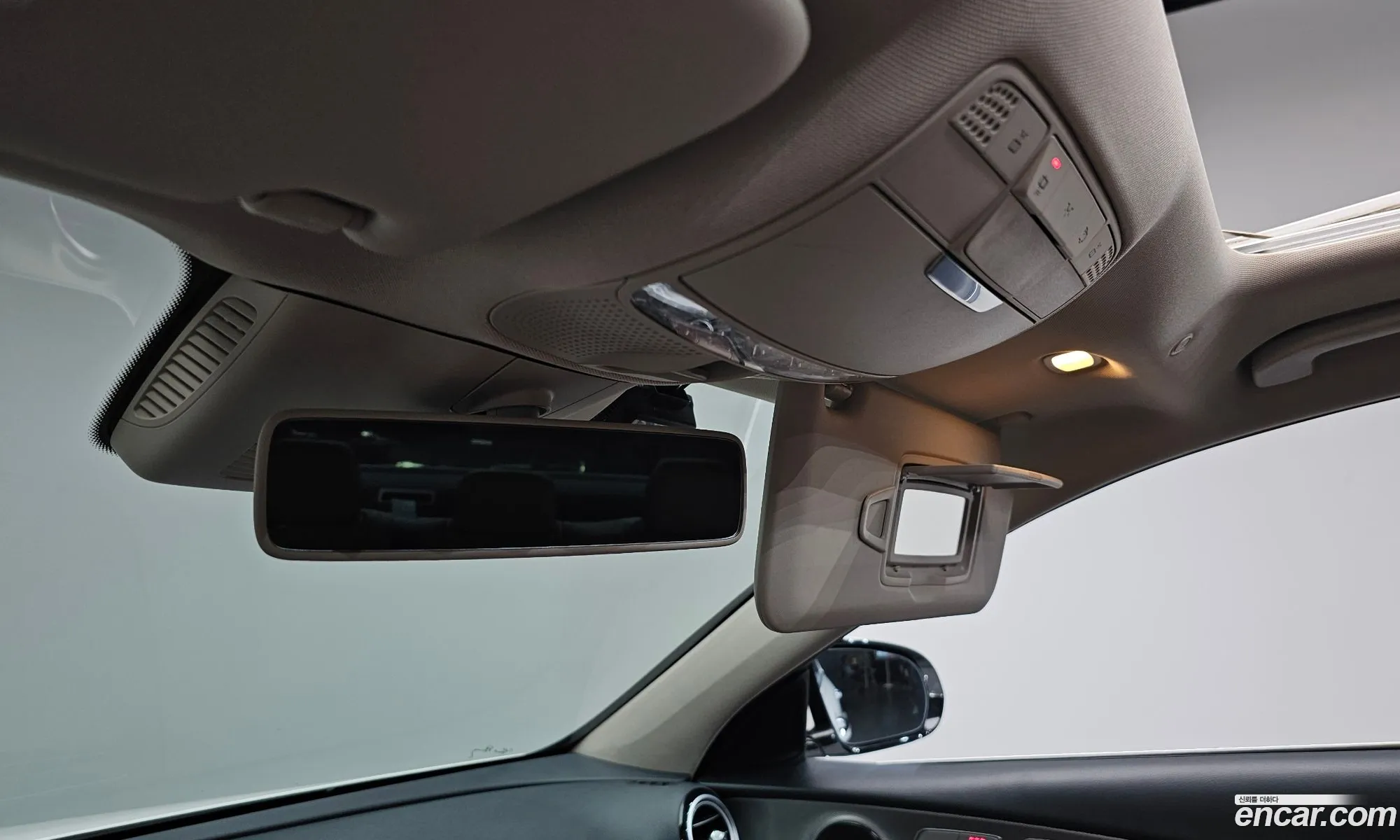 Mercedes-Benz E-Class W213 2018 — 10