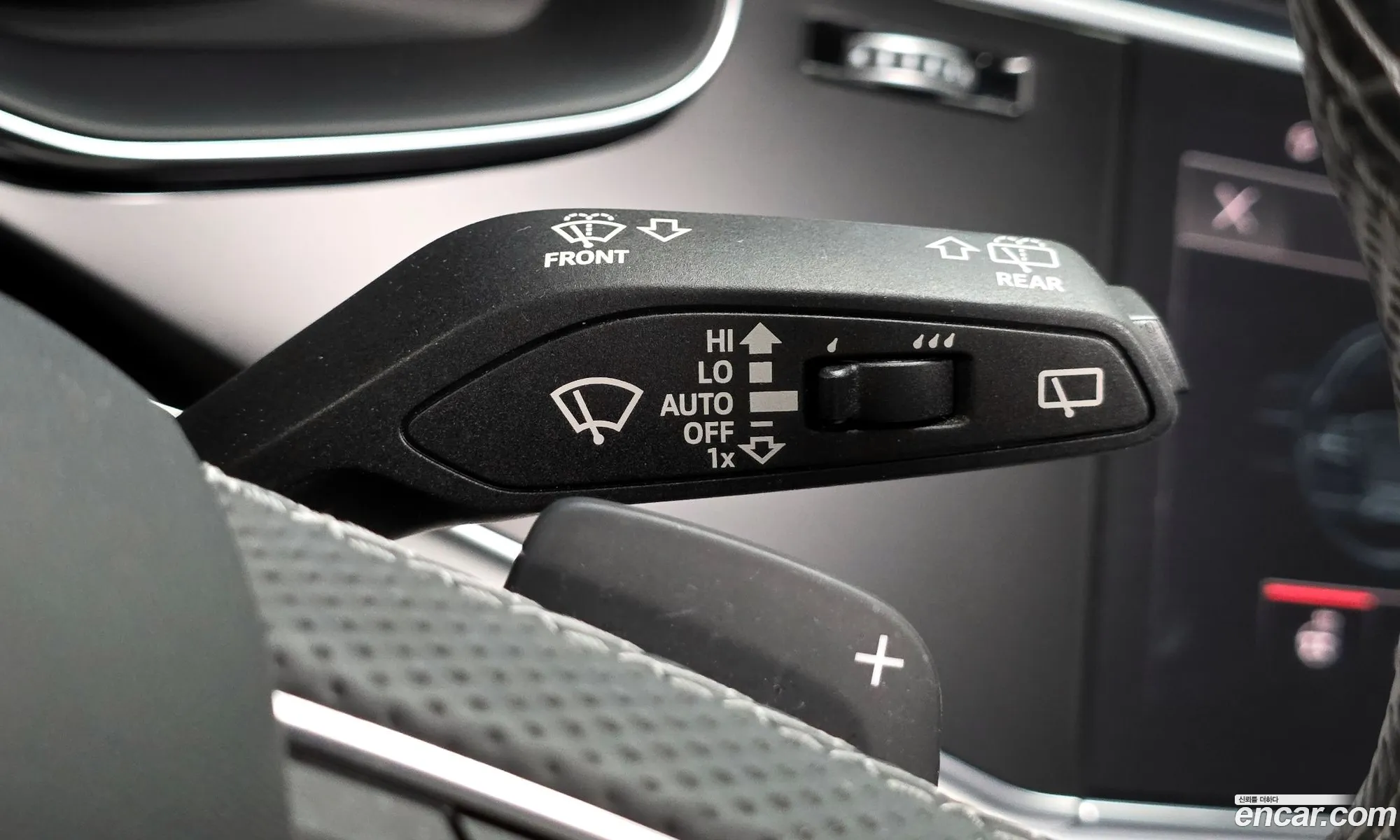 Audi Q8 2021 WAUZZZF11MD003616 — 5