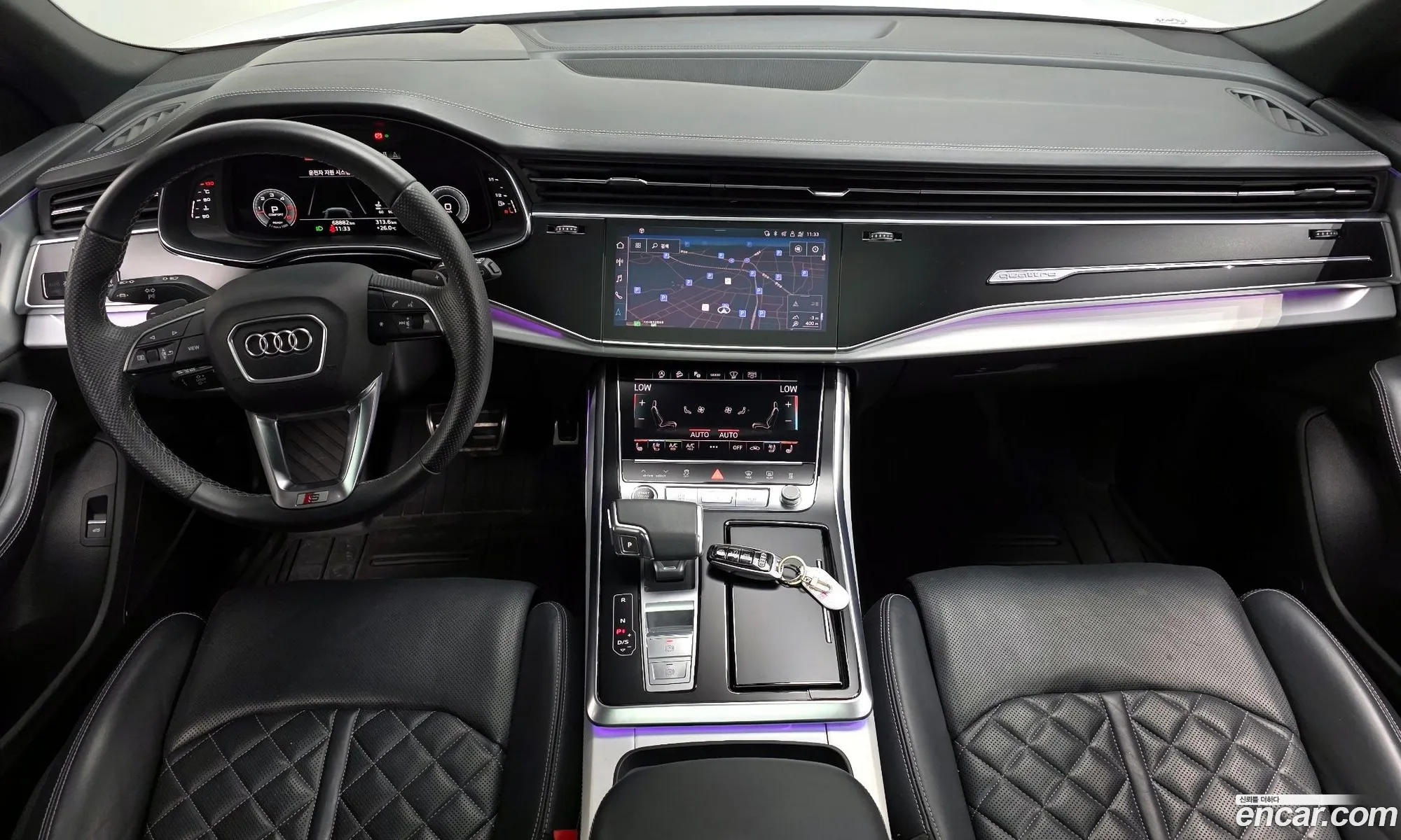 Audi Q8 2021 WAUZZZF11MD003616 — 24